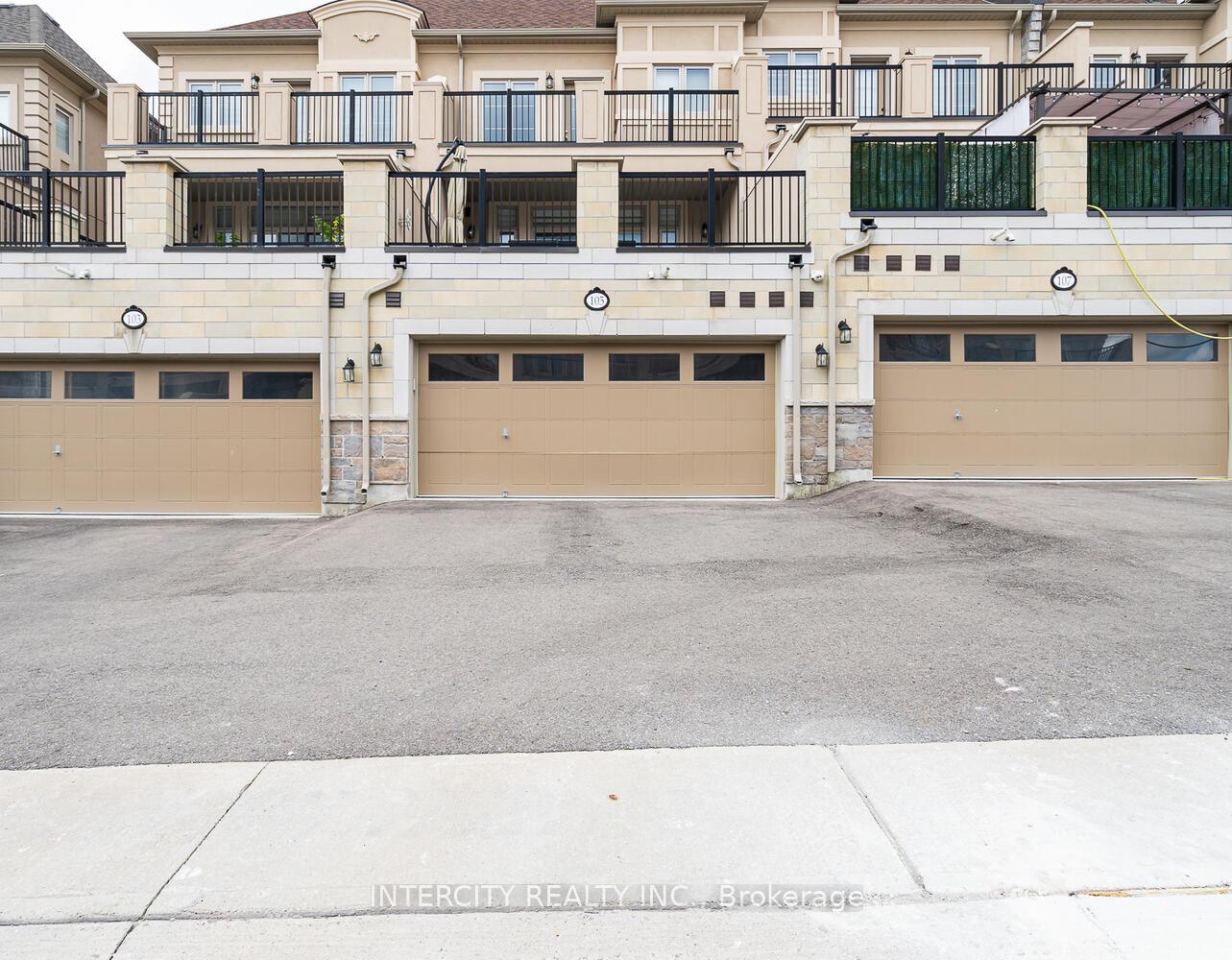 Photo 37 of 105 Grand Trunk Avenue, Vaughan, Patterson — HOMEH