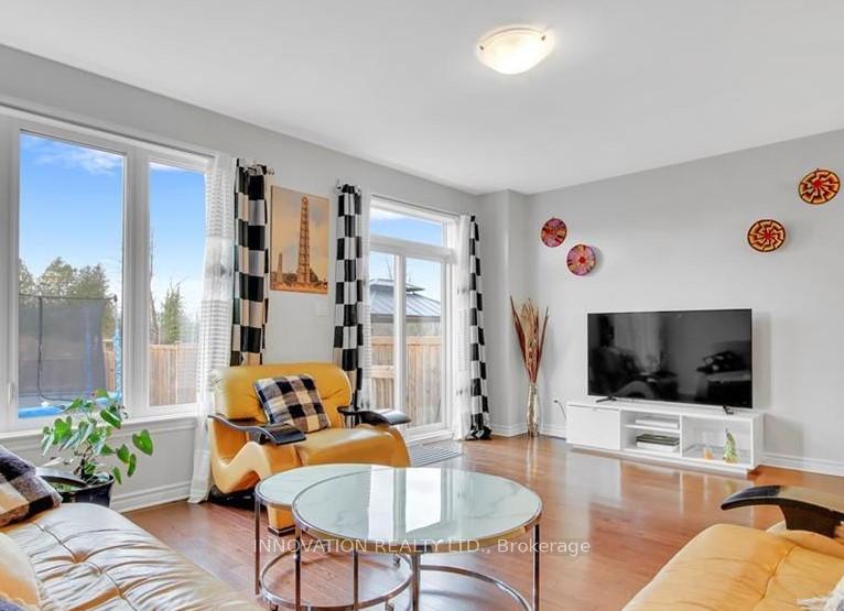 Photo 5 of 217 Hawkmere Way, Ottawa, Blossom Park/Kemp Park/Findlay Creek — HOMEH
