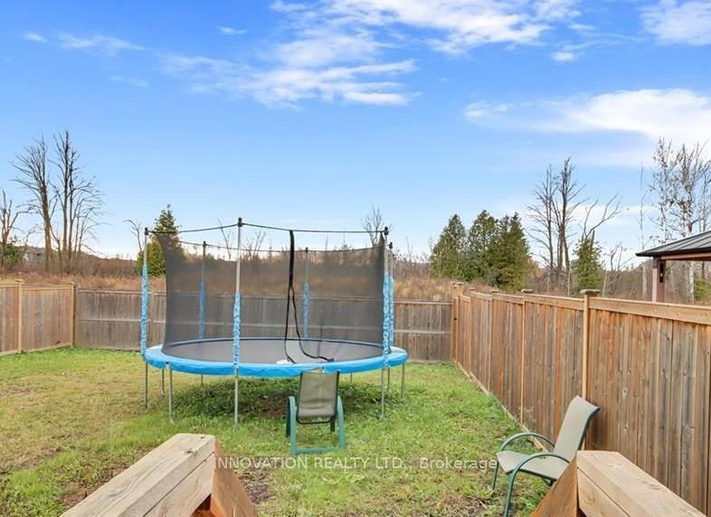 Photo 11 of 217 Hawkmere Way, Ottawa, Blossom Park/Kemp Park/Findlay Creek — HOMEH