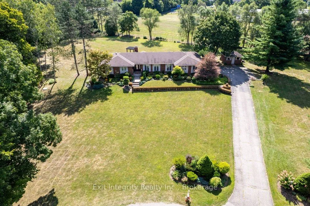 Front of 3 Meadowbrook Court