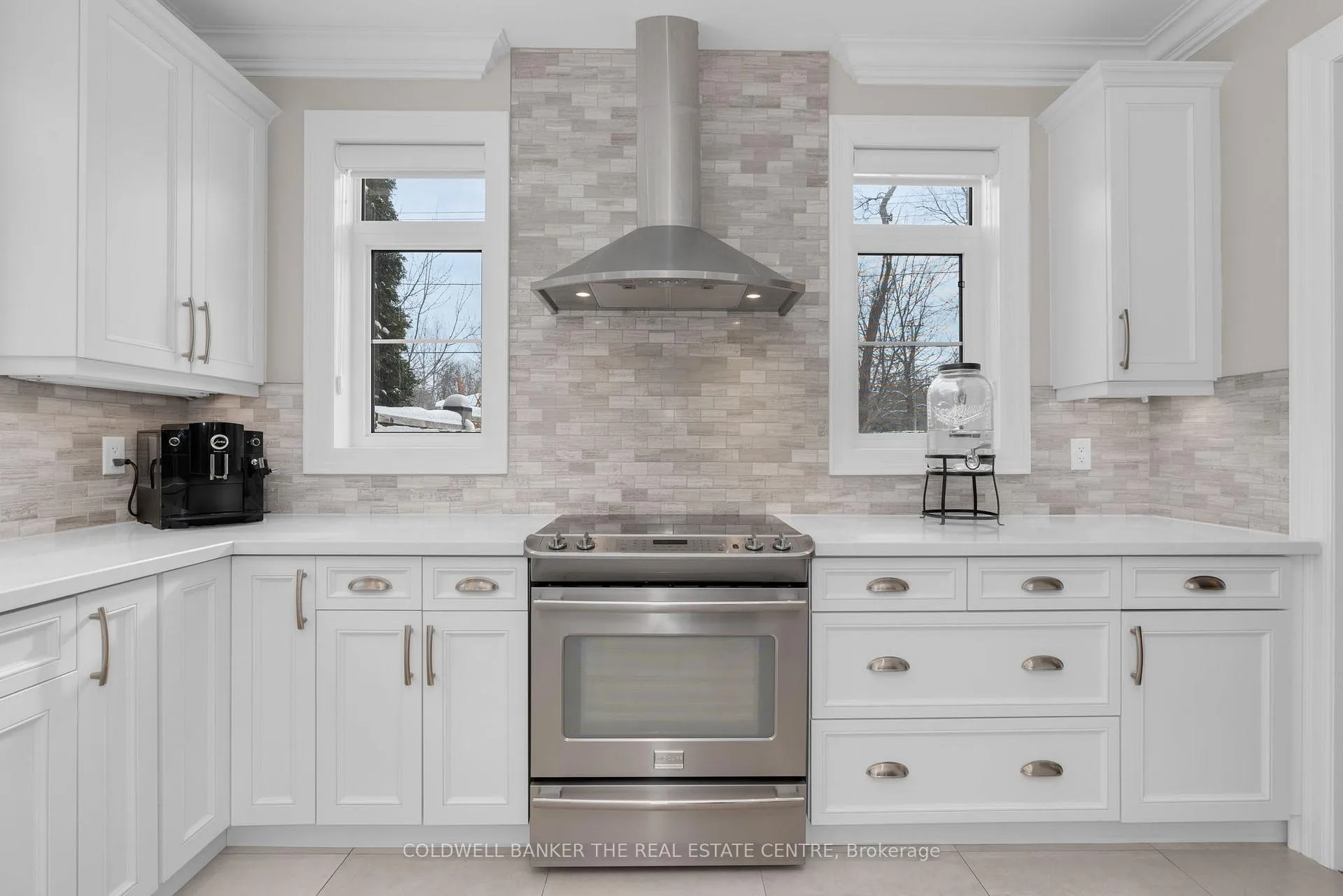 Photo 9 of 376 Tollendal Mill Road, Barrie, South Shore — HOMEH