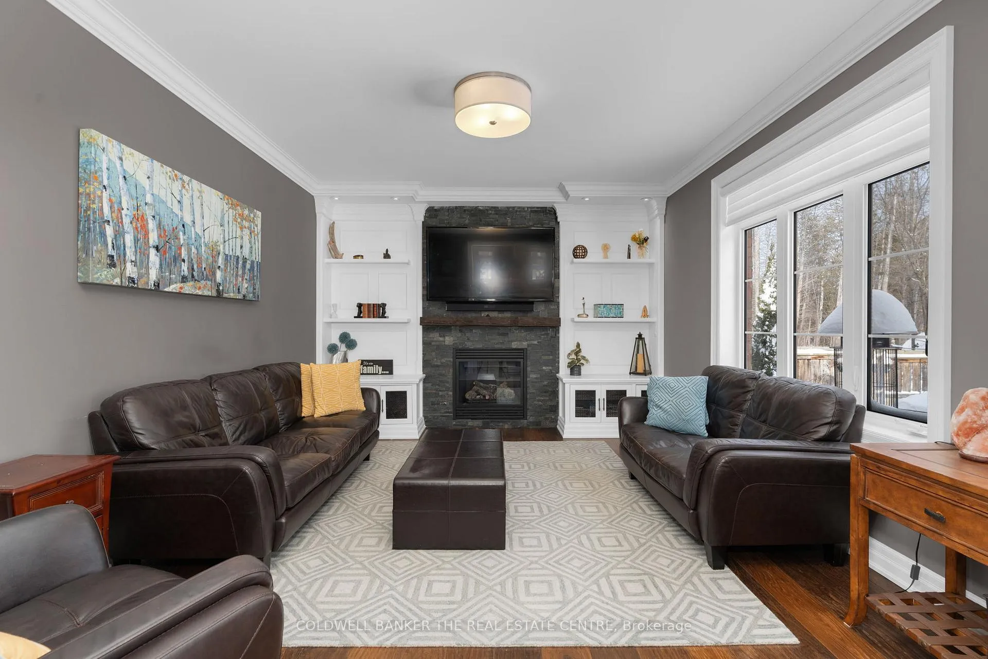 Photo 15 of 376 Tollendal Mill Road, Barrie, South Shore — HOMEH
