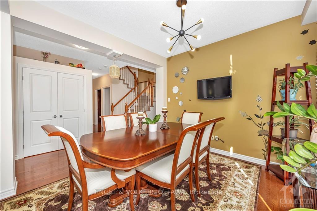 Photo 3 of 324 Tucana Way, Ottawa, Barrhaven - Stonebridge — HOMEH