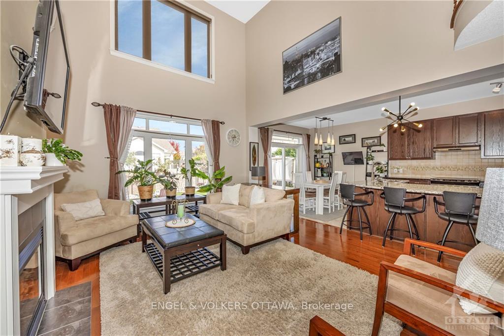 Photo 4 of 324 Tucana Way, Ottawa, Barrhaven - Stonebridge — HOMEH