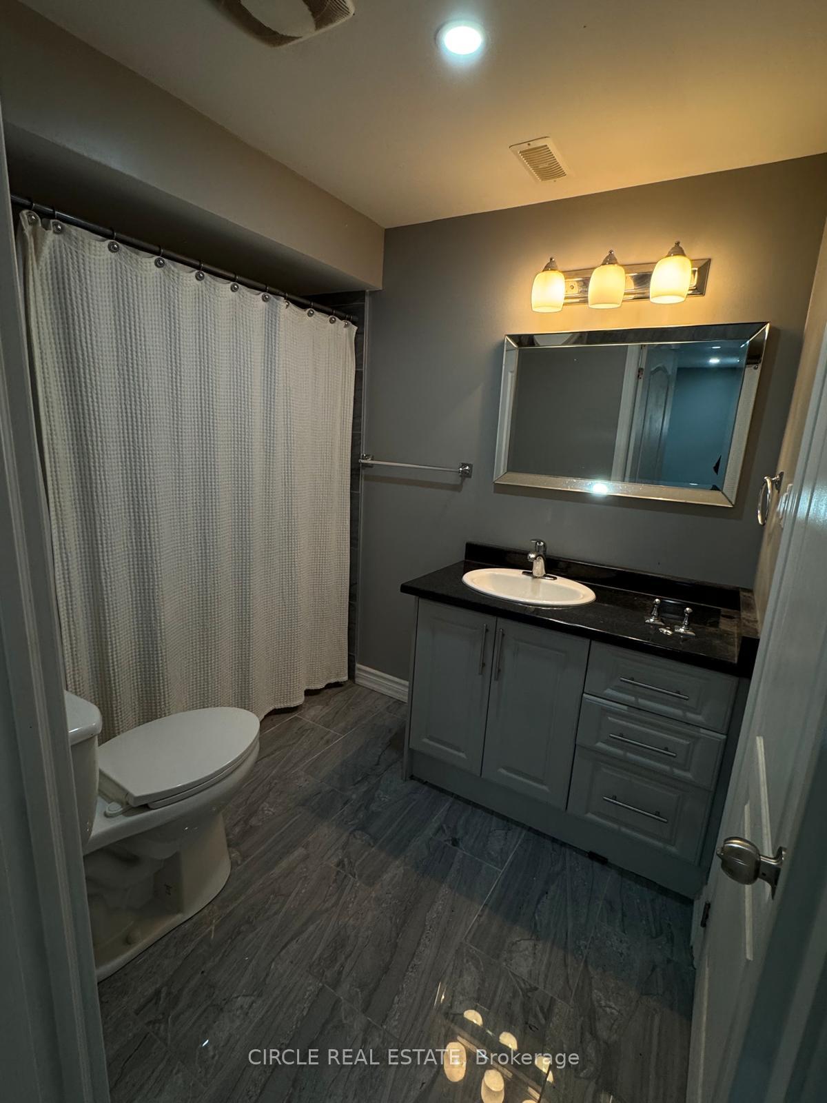 Photo 11 of 84 Sir Jacob Crescent, Brampton, Bram West — HOMEH