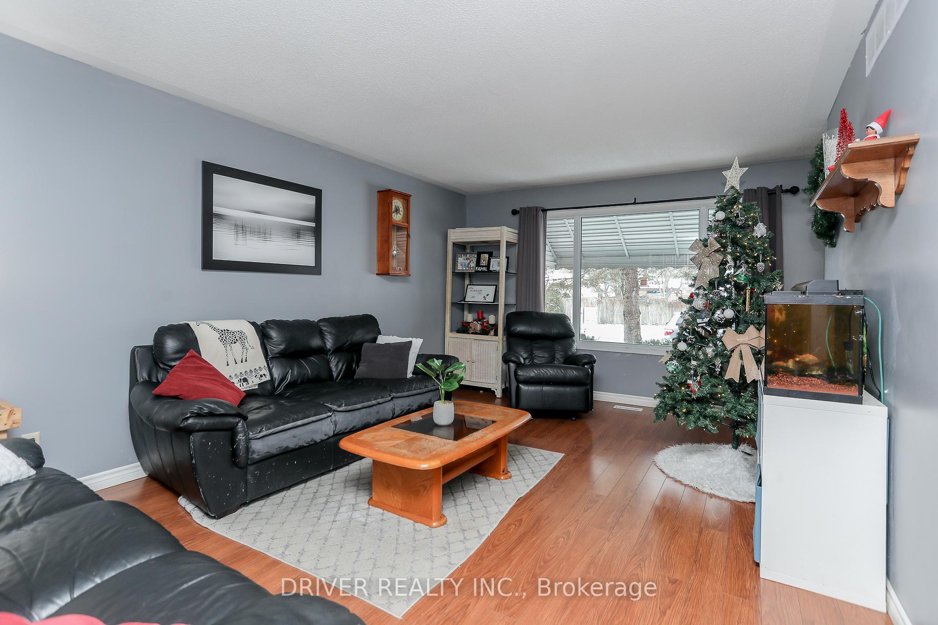 Photo 9 of 109 Dufferin Street, Aylmer — HOMEH