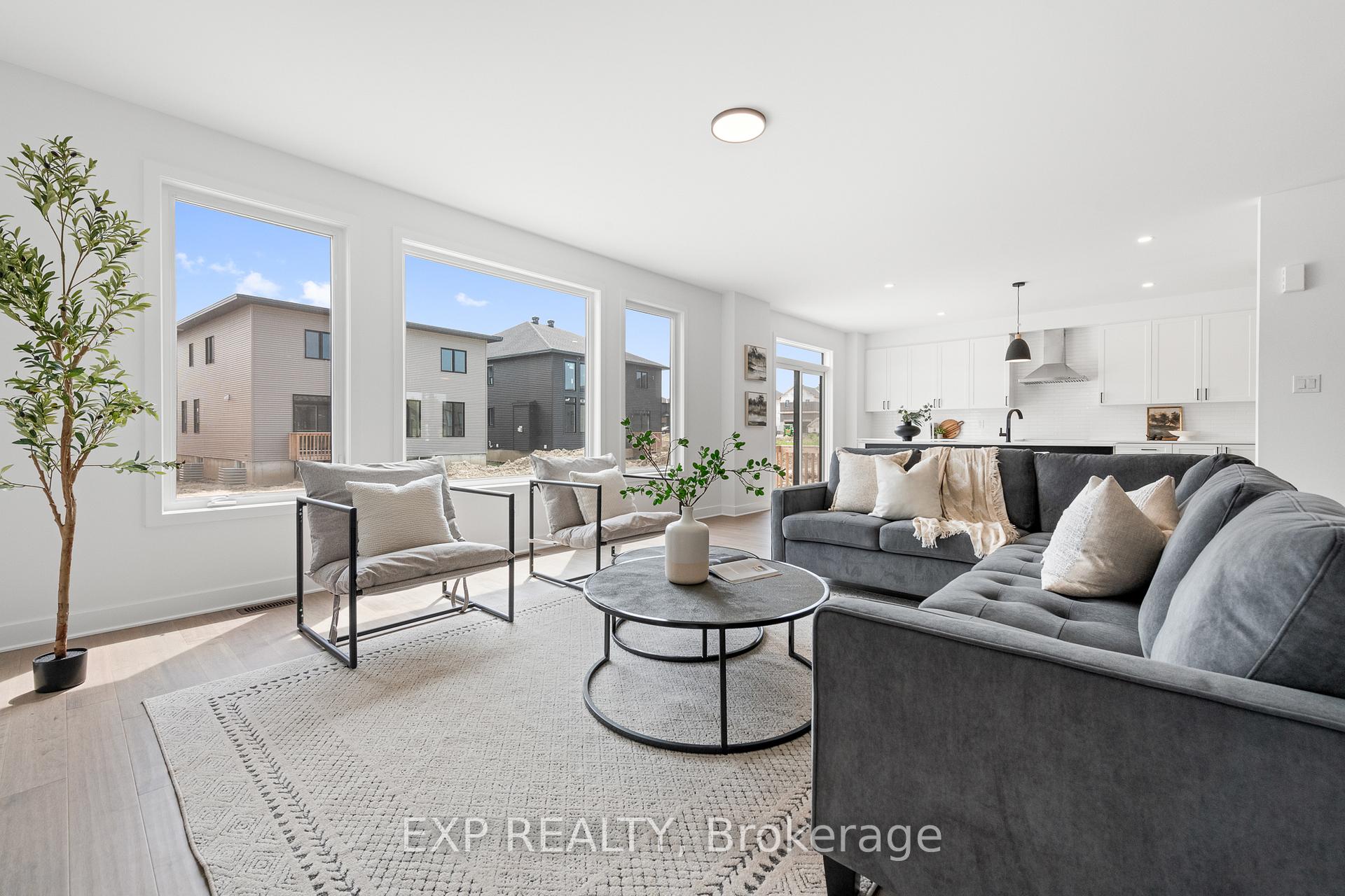 Photo 15 of 804 Ninaatik Place, Ottawa, Blossom Park/Kemp Park/Findlay Creek — HOMEH