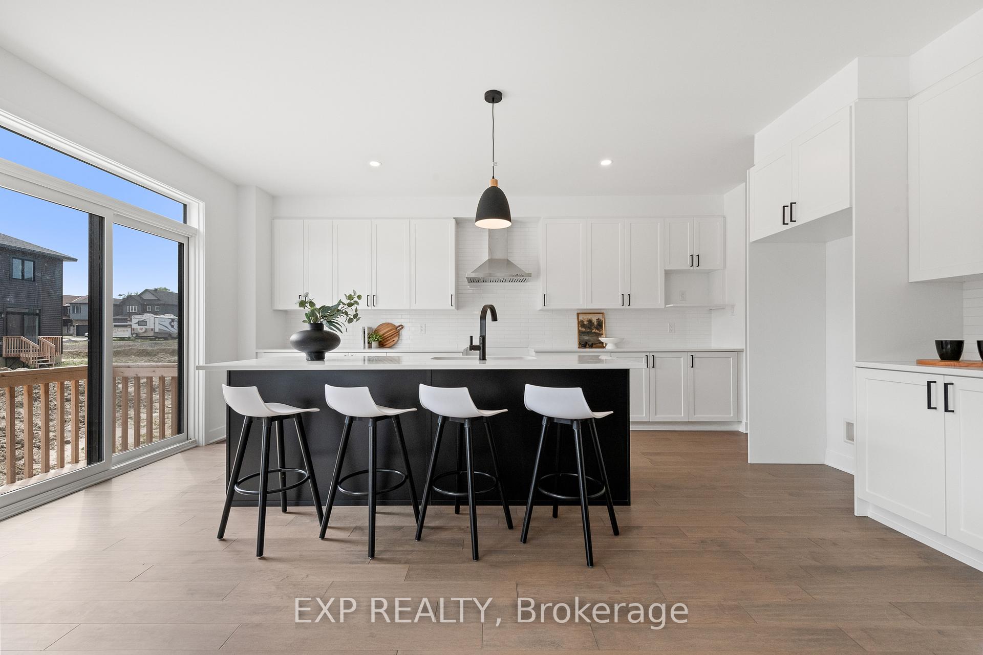 Photo 16 of 804 Ninaatik Place, Ottawa, Blossom Park/Kemp Park/Findlay Creek — HOMEH