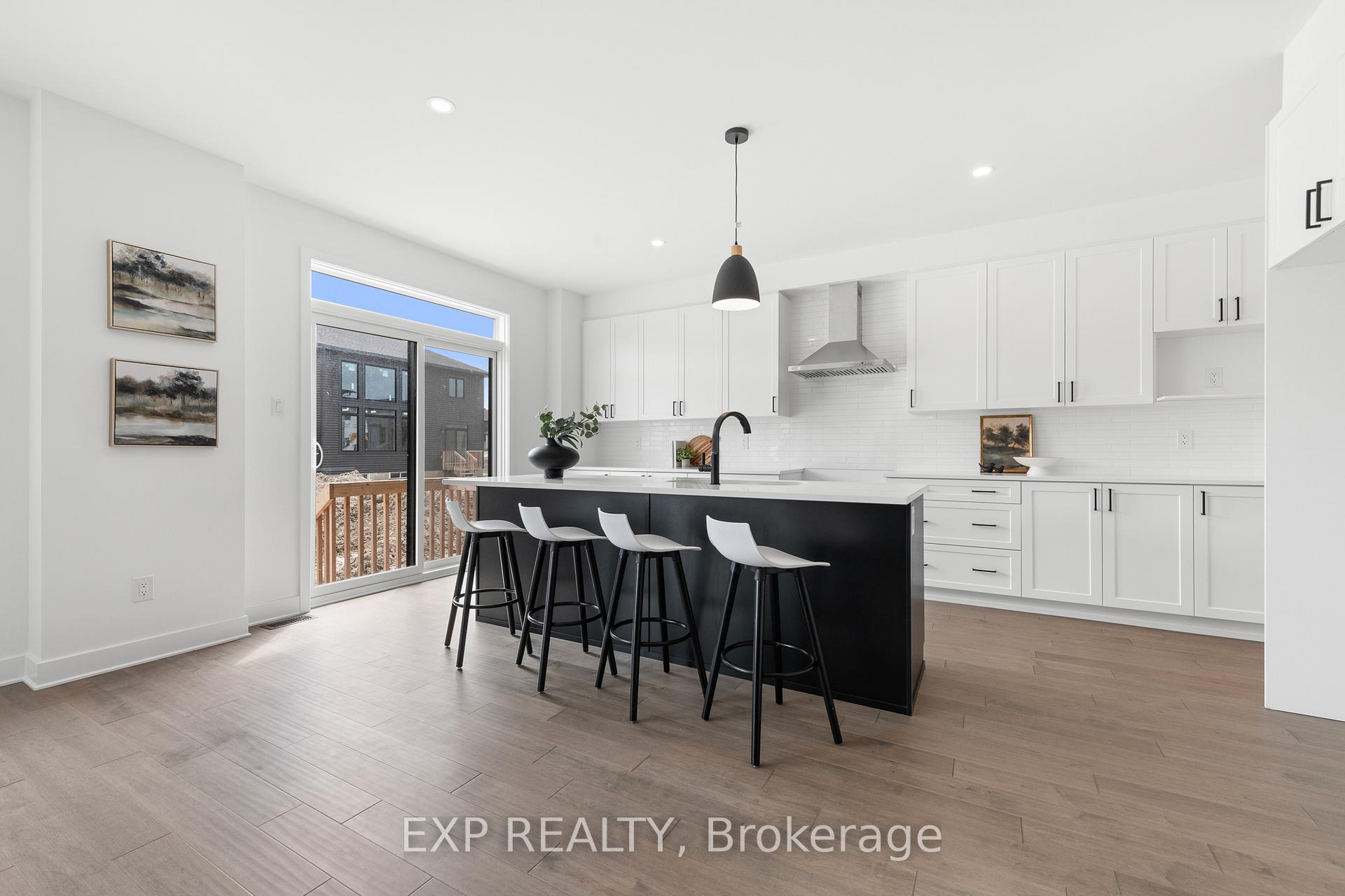 Photo 18 of 804 Ninaatik Place, Ottawa, Blossom Park/Kemp Park/Findlay Creek — HOMEH