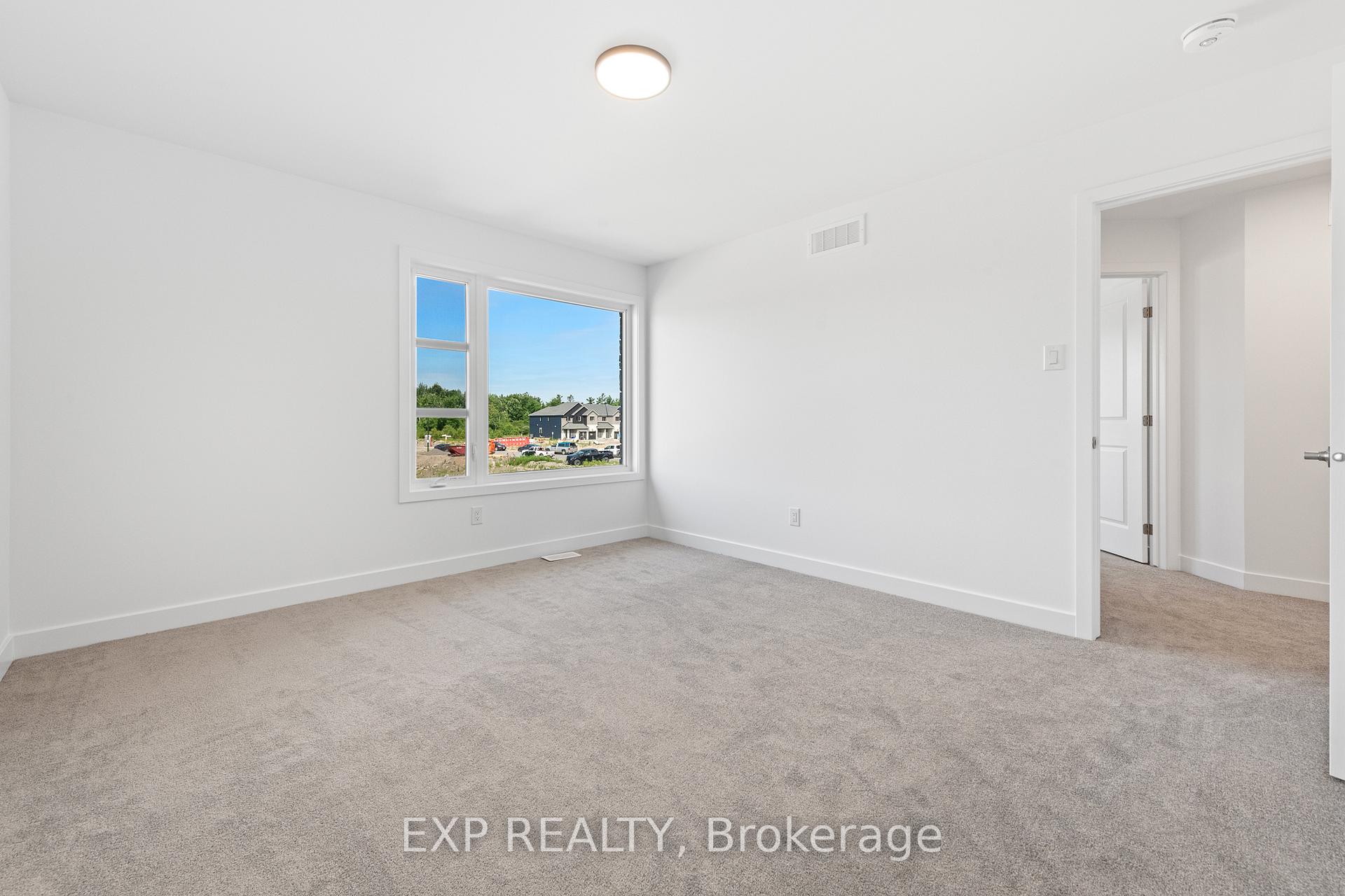 Photo 35 of 804 Ninaatik Place, Ottawa, Blossom Park/Kemp Park/Findlay Creek — HOMEH