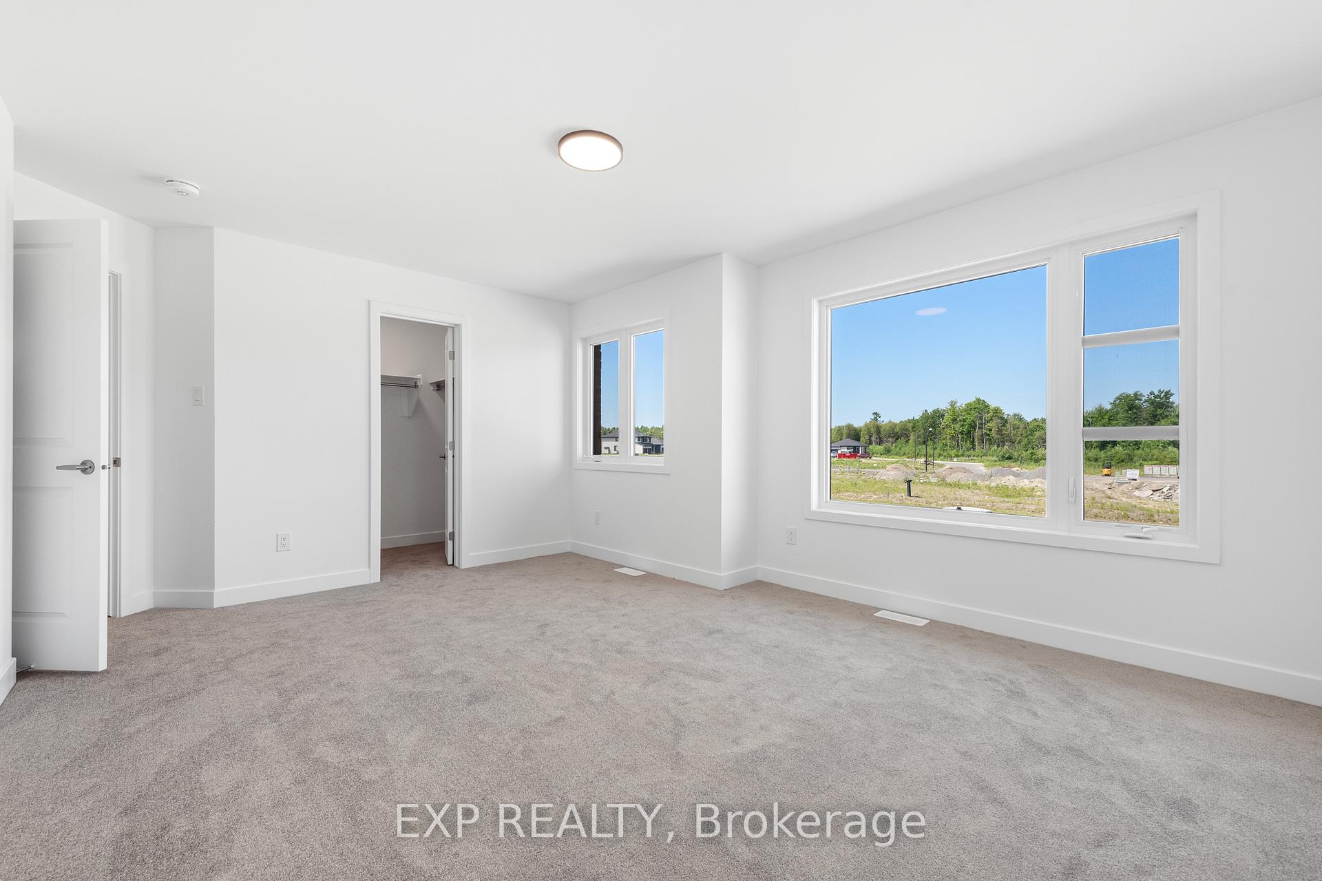 Photo 39 of 804 Ninaatik Place, Ottawa, Blossom Park/Kemp Park/Findlay Creek — HOMEH
