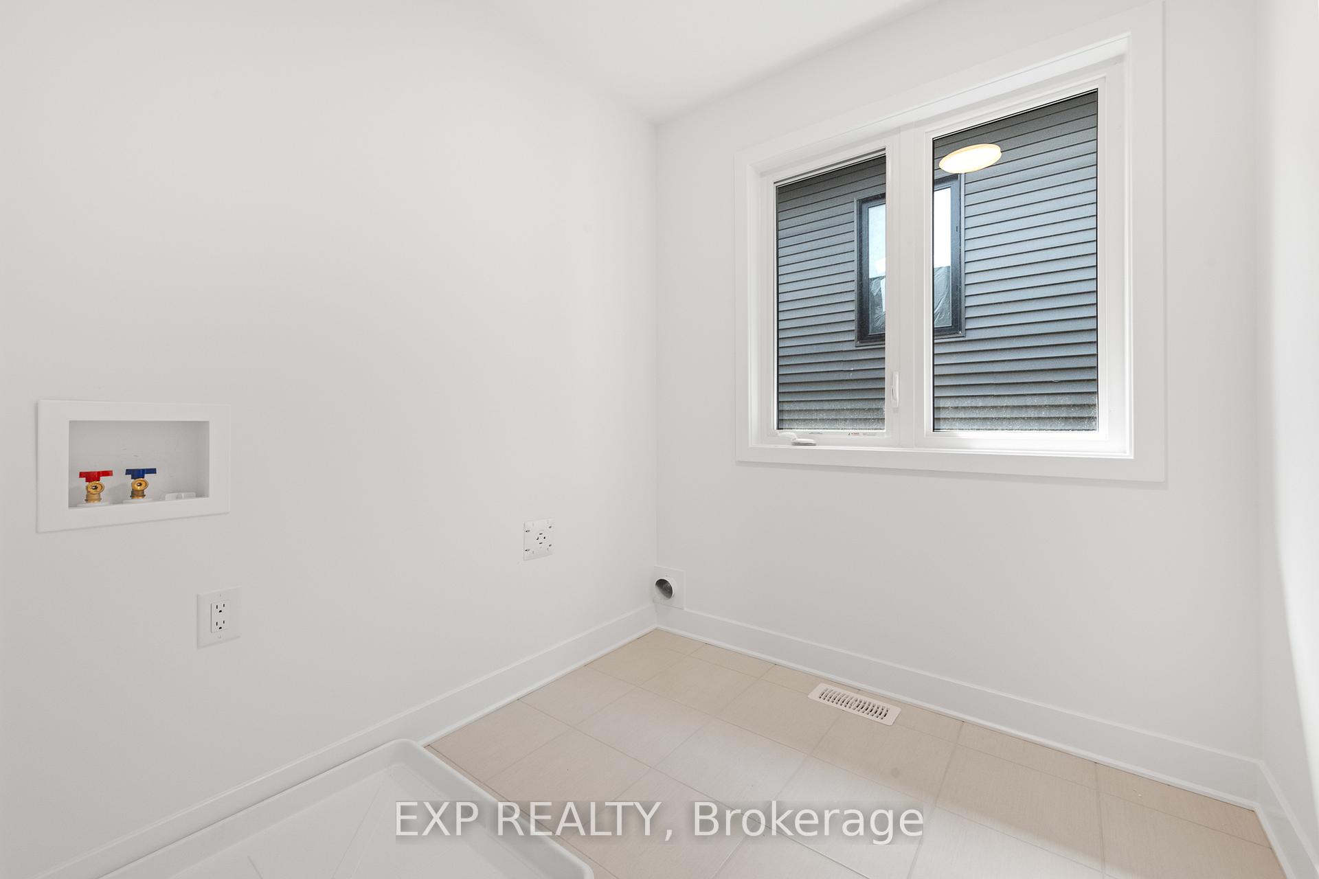 Photo 41 of 804 Ninaatik Place, Ottawa, Blossom Park/Kemp Park/Findlay Creek — HOMEH