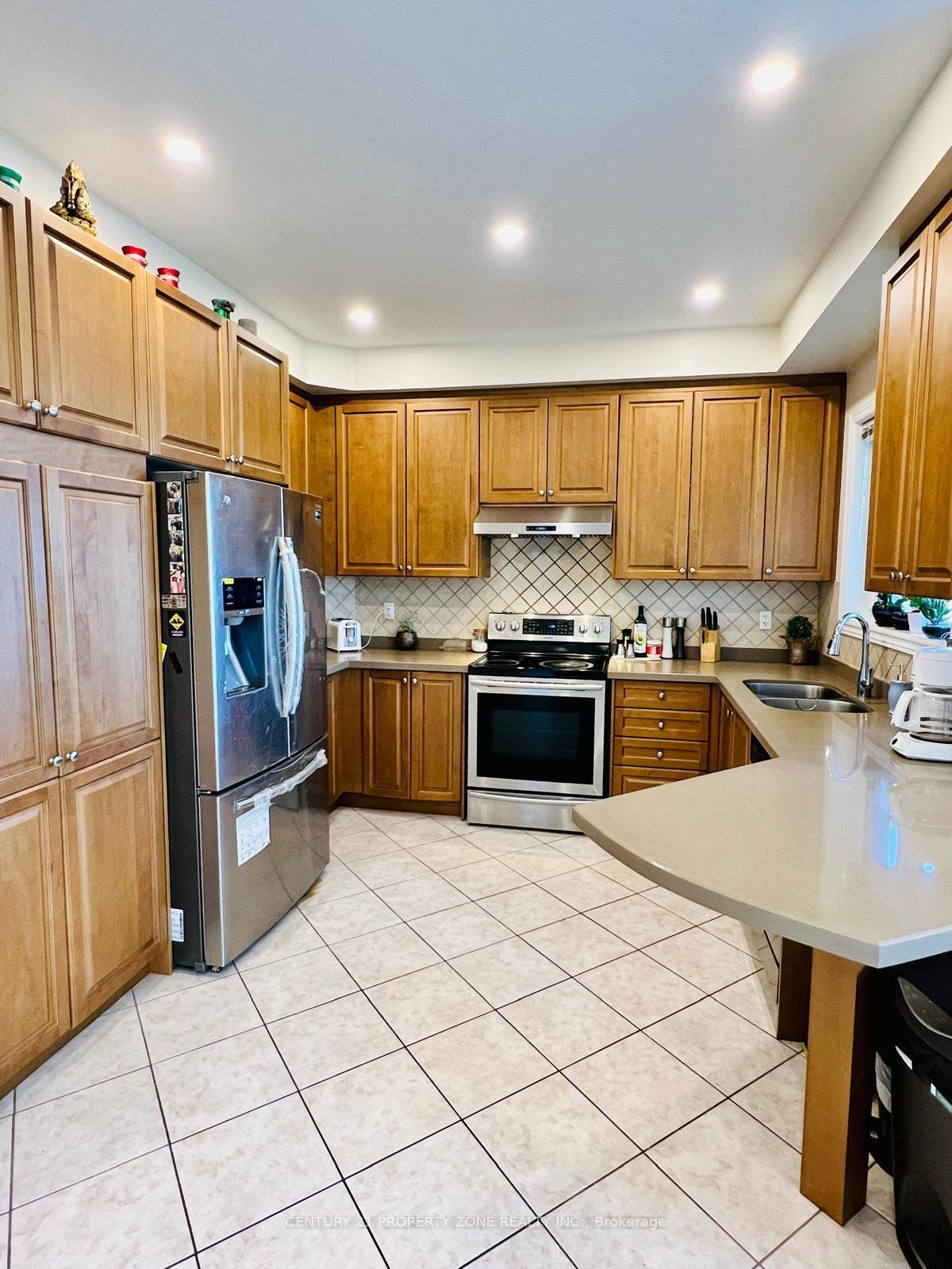 Photo 39 of 31 Tennant Drive, Brampton, Sandringham-Wellington — HOMEH