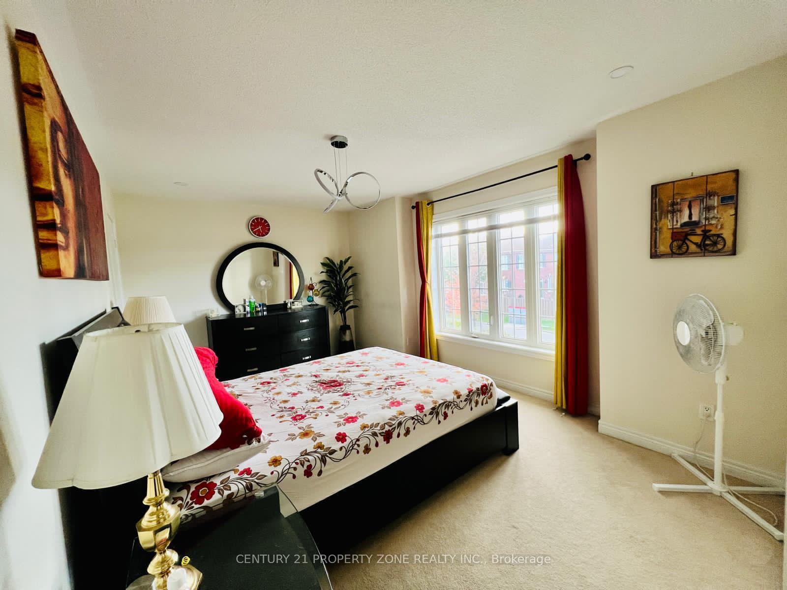 Photo 31 of 31 Tennant Drive, Brampton, Sandringham-Wellington — HOMEH