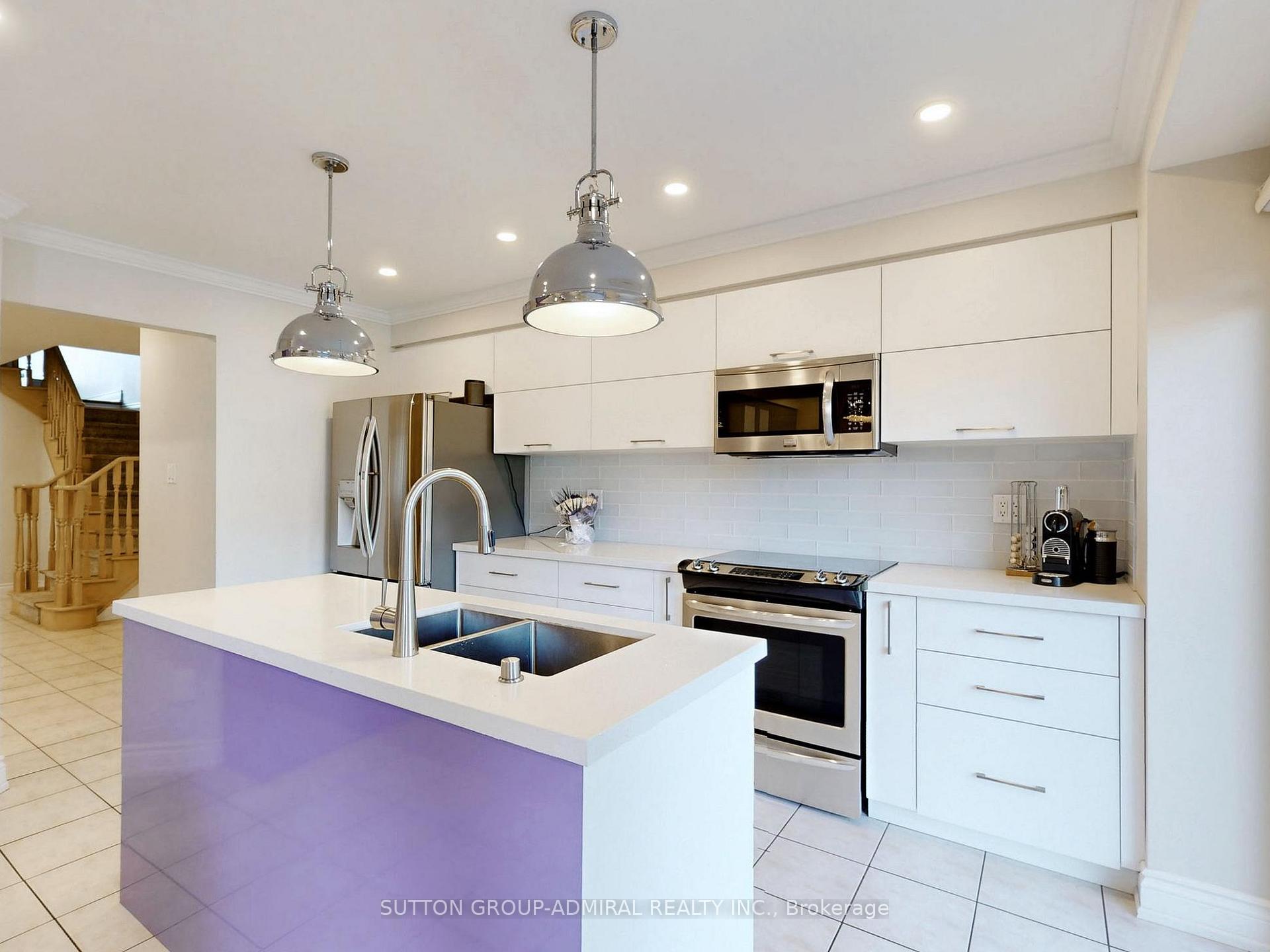 Photo 8 of 268 Forest Run Boulevard, Vaughan, Patterson — HOMEH