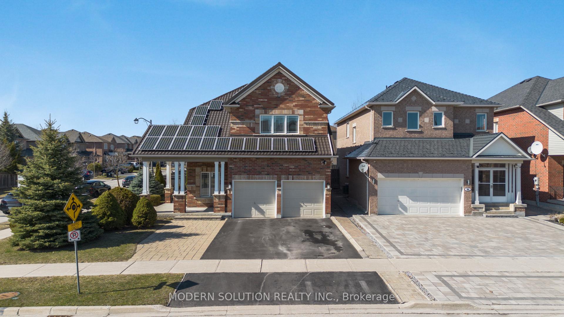 Photo 1 of 1 Petermann Street, Aurora, Bayview Northeast — HOMEH