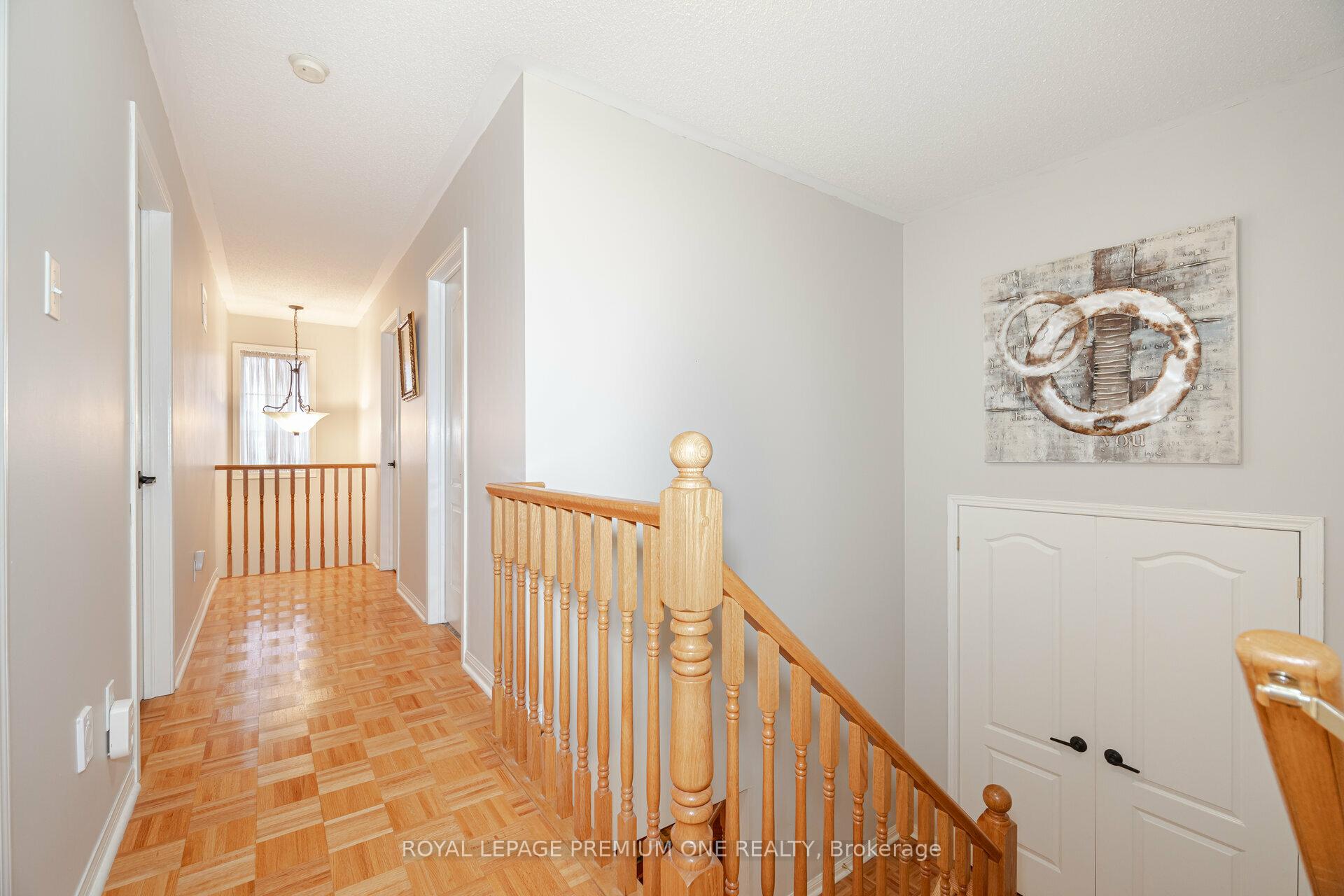 Photo 20 of 18 Mainland Crescent, Vaughan, Vellore Village — HOMEH