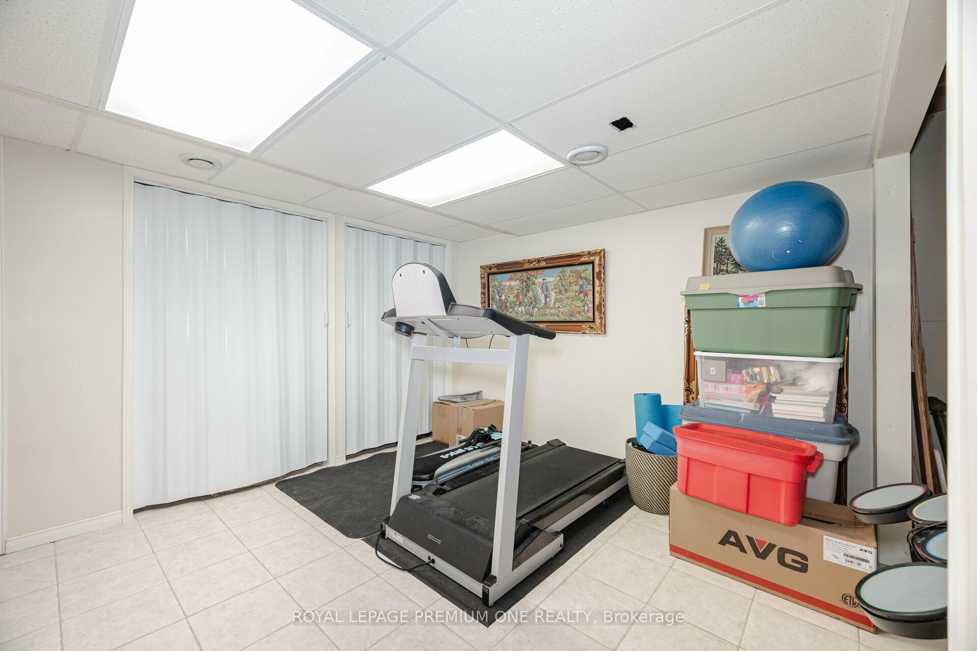 Photo 37 of 18 Mainland Crescent, Vaughan, Vellore Village — HOMEH