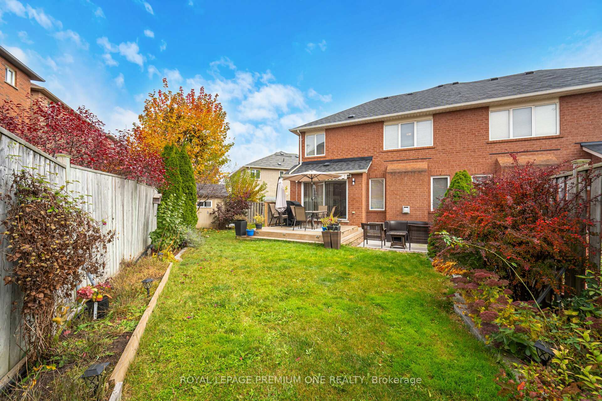 Photo 39 of 18 Mainland Crescent, Vaughan, Vellore Village — HOMEH