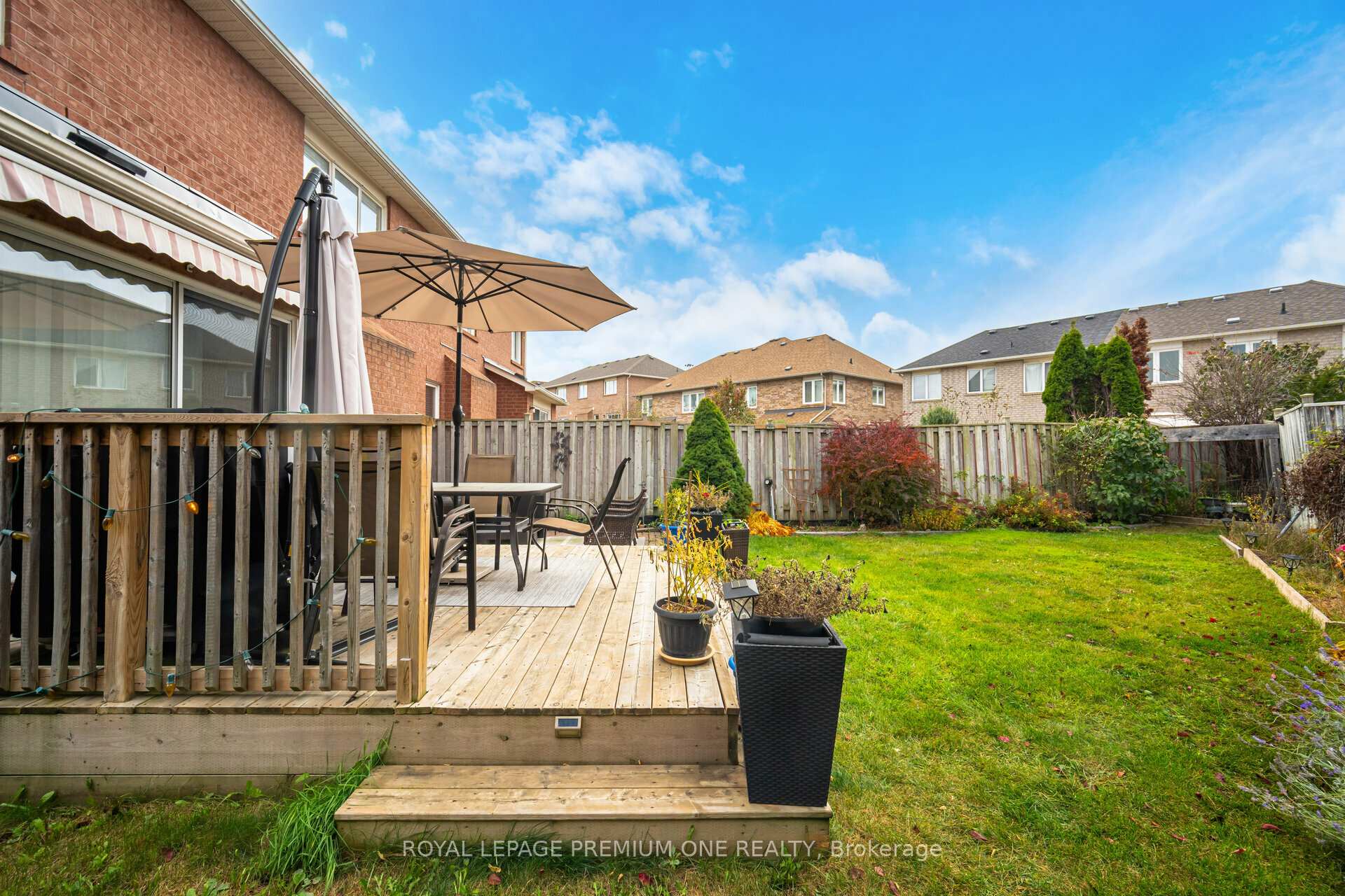 Photo 40 of 18 Mainland Crescent, Vaughan, Vellore Village — HOMEH