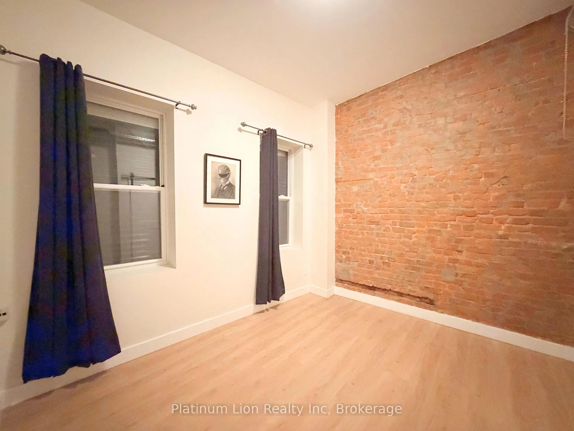 Photo 10 of Unit 4, 185 King Street E, Hamilton, Beasley — HOMEH