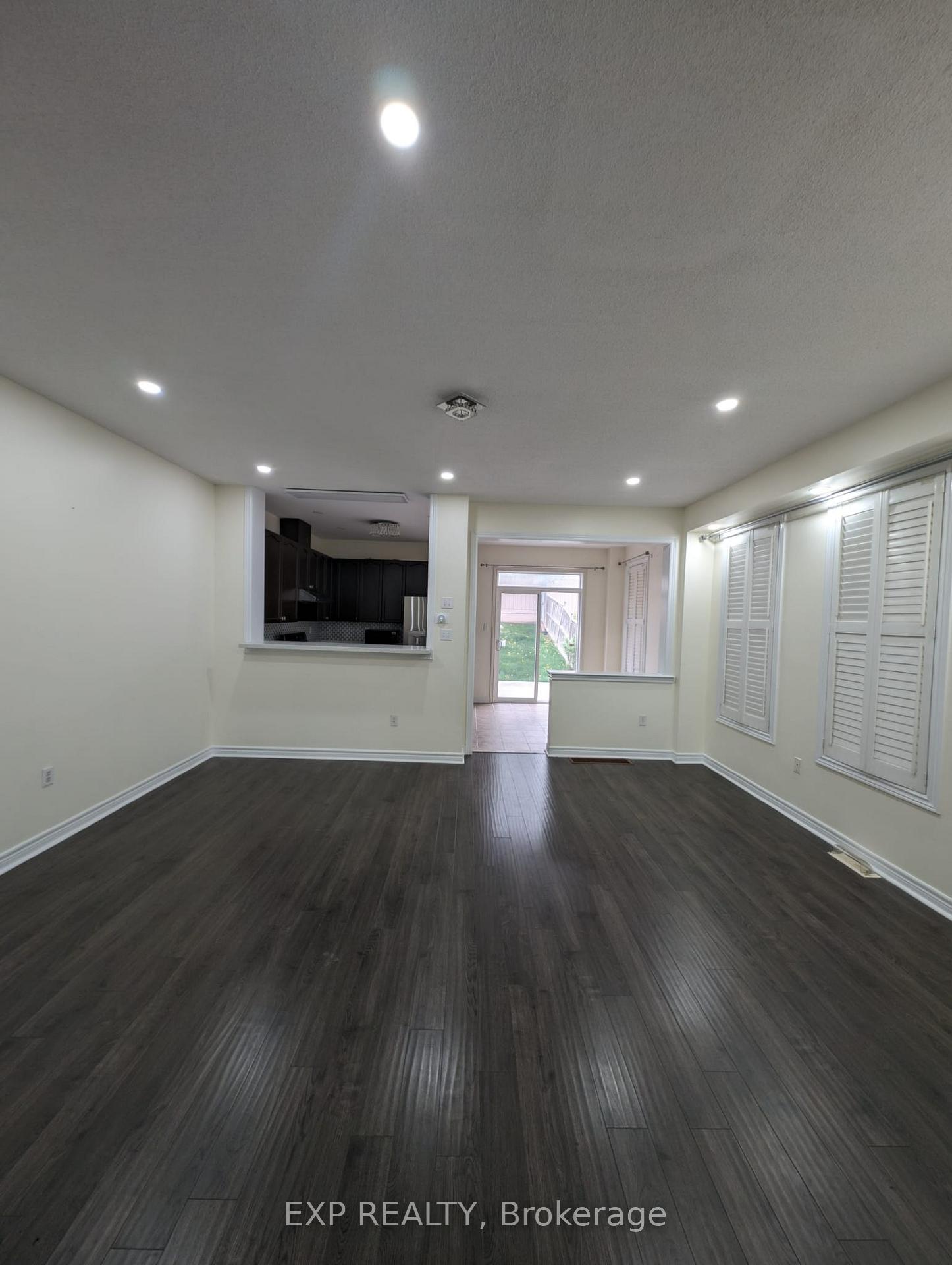 Photo 13 of 68 Rocky Point Crescent, Brampton, Madoc — HOMEH