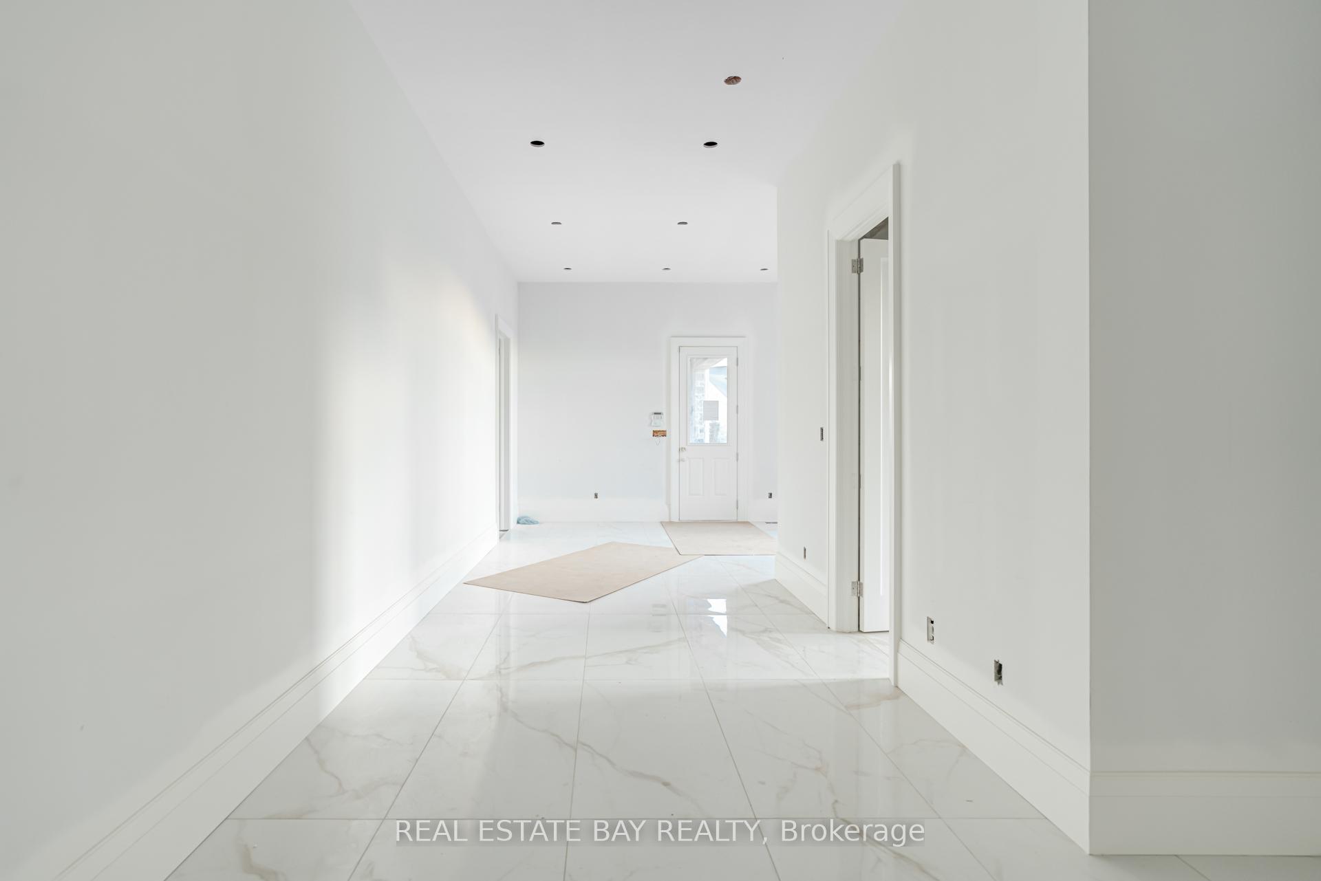 Photo 21 of 222 Northern Pines Boulevard, Vaughan, Kleinburg — HOMEH