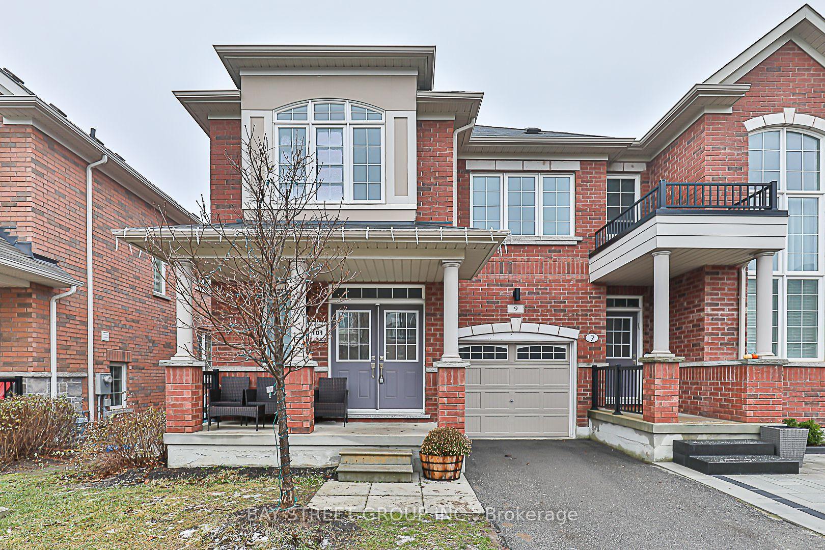 Photo 2 of 9 Harcourt Street, Vaughan, Patterson — HOMEH