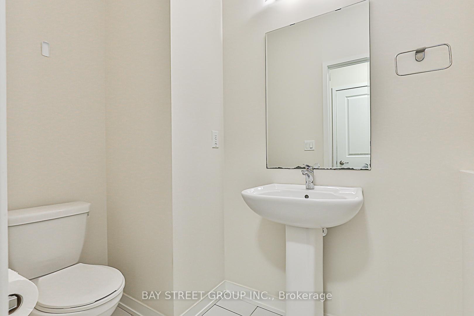 Photo 15 of 9 Harcourt Street, Vaughan, Patterson — HOMEH