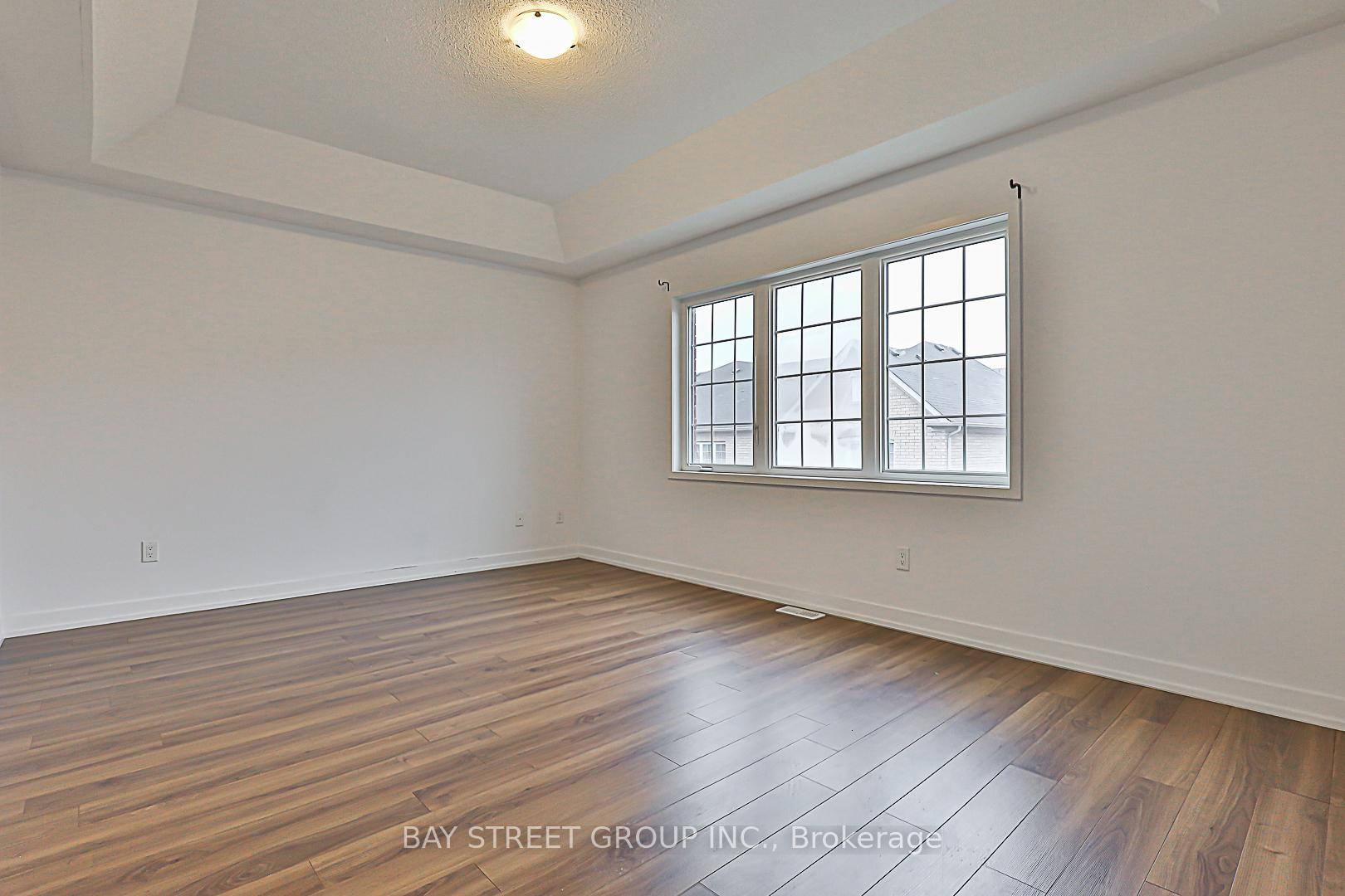 Photo 20 of 9 Harcourt Street, Vaughan, Patterson — HOMEH