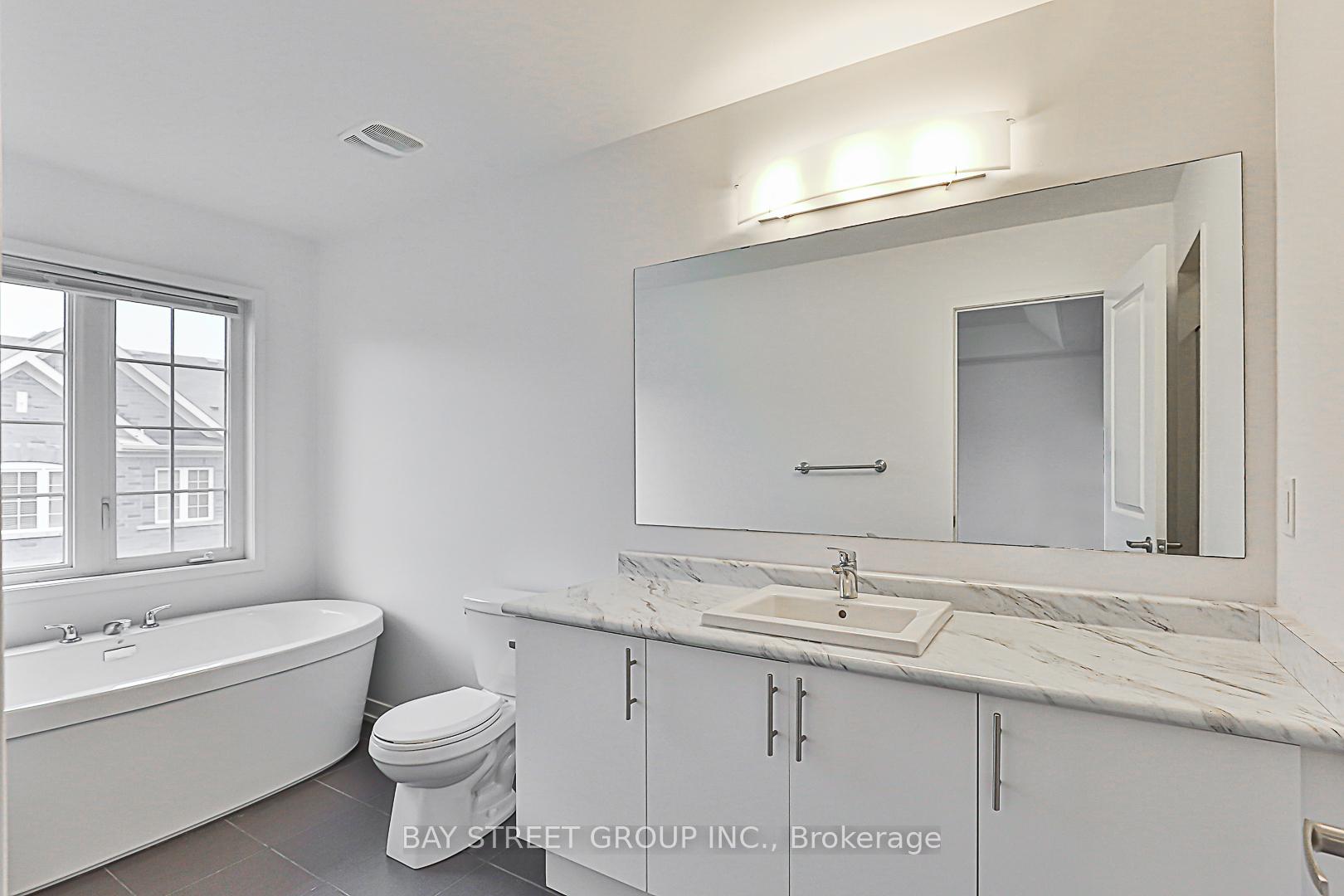 Photo 22 of 9 Harcourt Street, Vaughan, Patterson — HOMEH