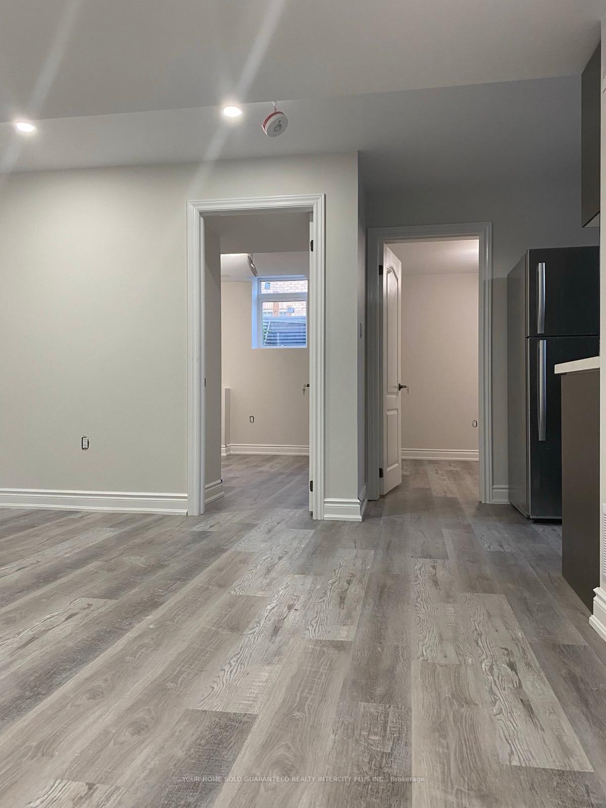 Photo 4 of Unit Basement, 62 Frenchpark Circle, Brampton, Northwood Park — HOMEH