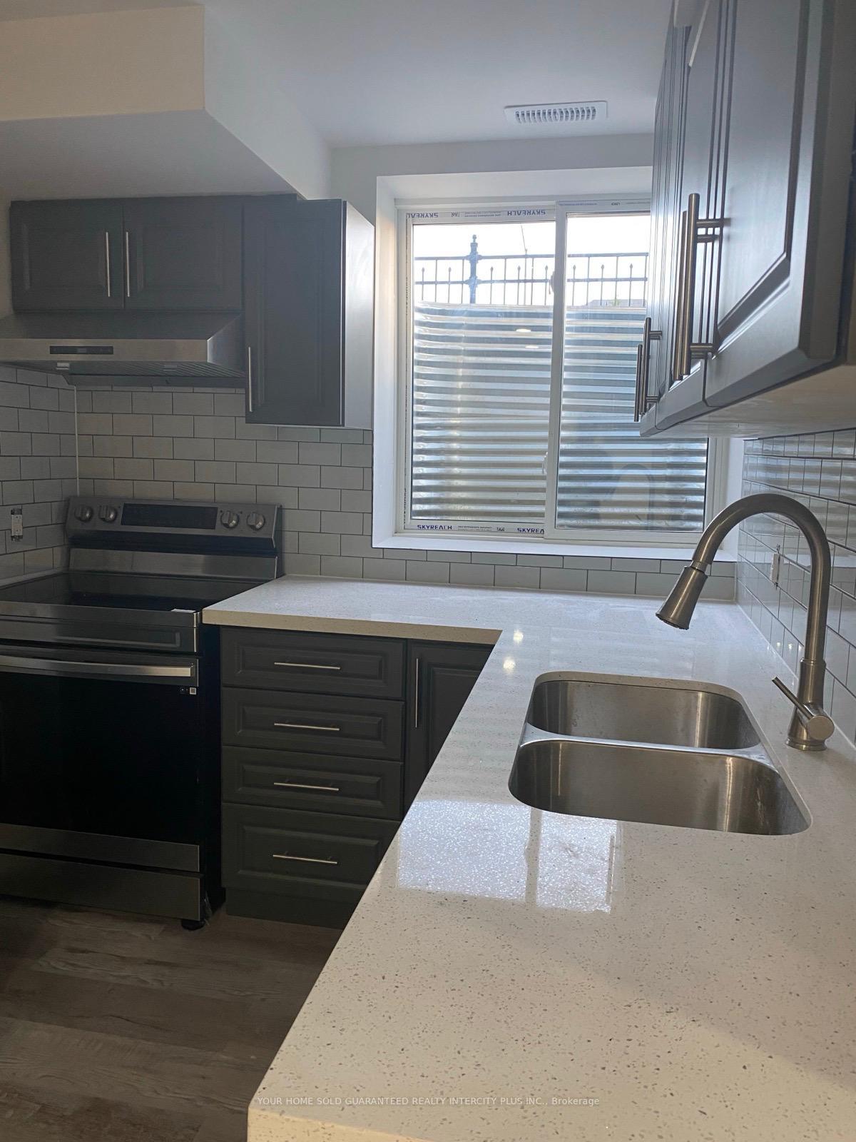 Photo 5 of Unit Basement, 62 Frenchpark Circle, Brampton, Northwood Park — HOMEH