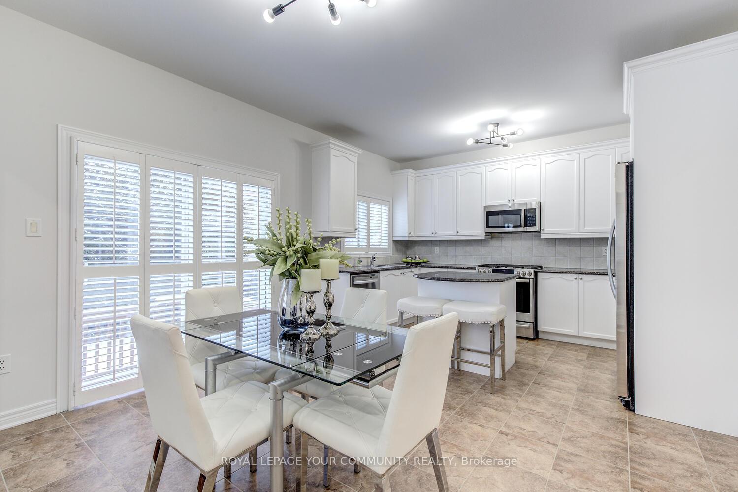 Photo 11 of 150 Lealinds Road, Vaughan, Patterson — HOMEH