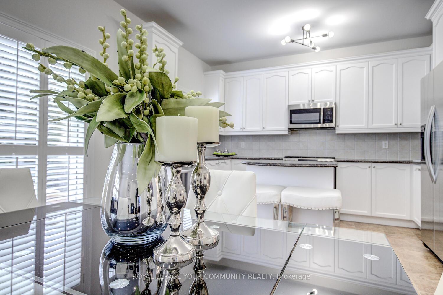 Photo 14 of 150 Lealinds Road, Vaughan, Patterson — HOMEH