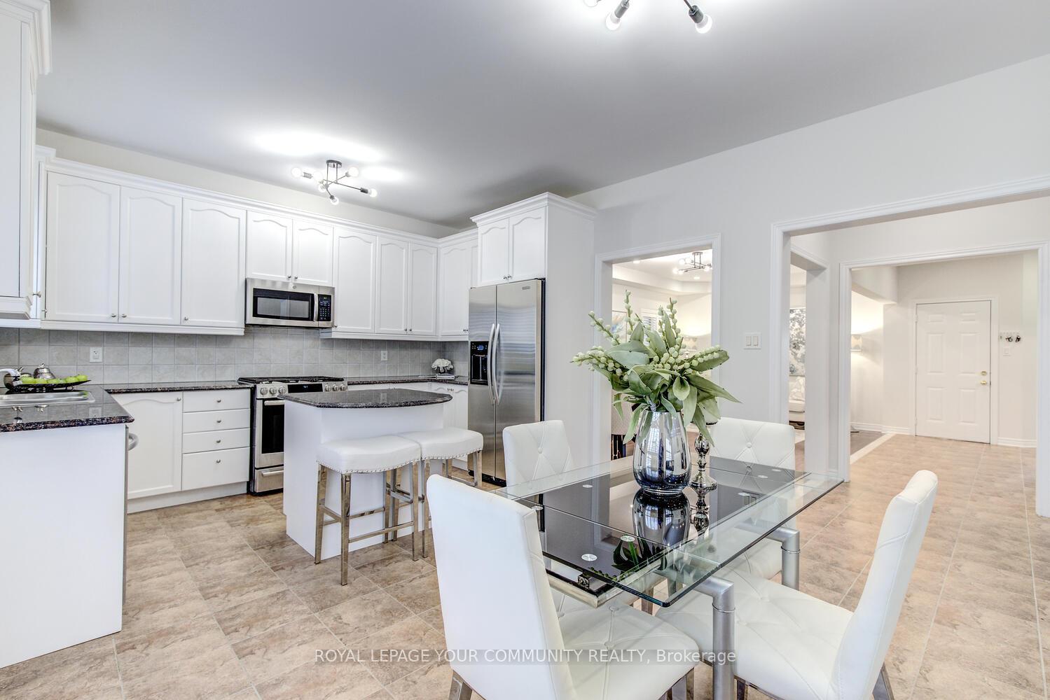 Photo 16 of 150 Lealinds Road, Vaughan, Patterson — HOMEH