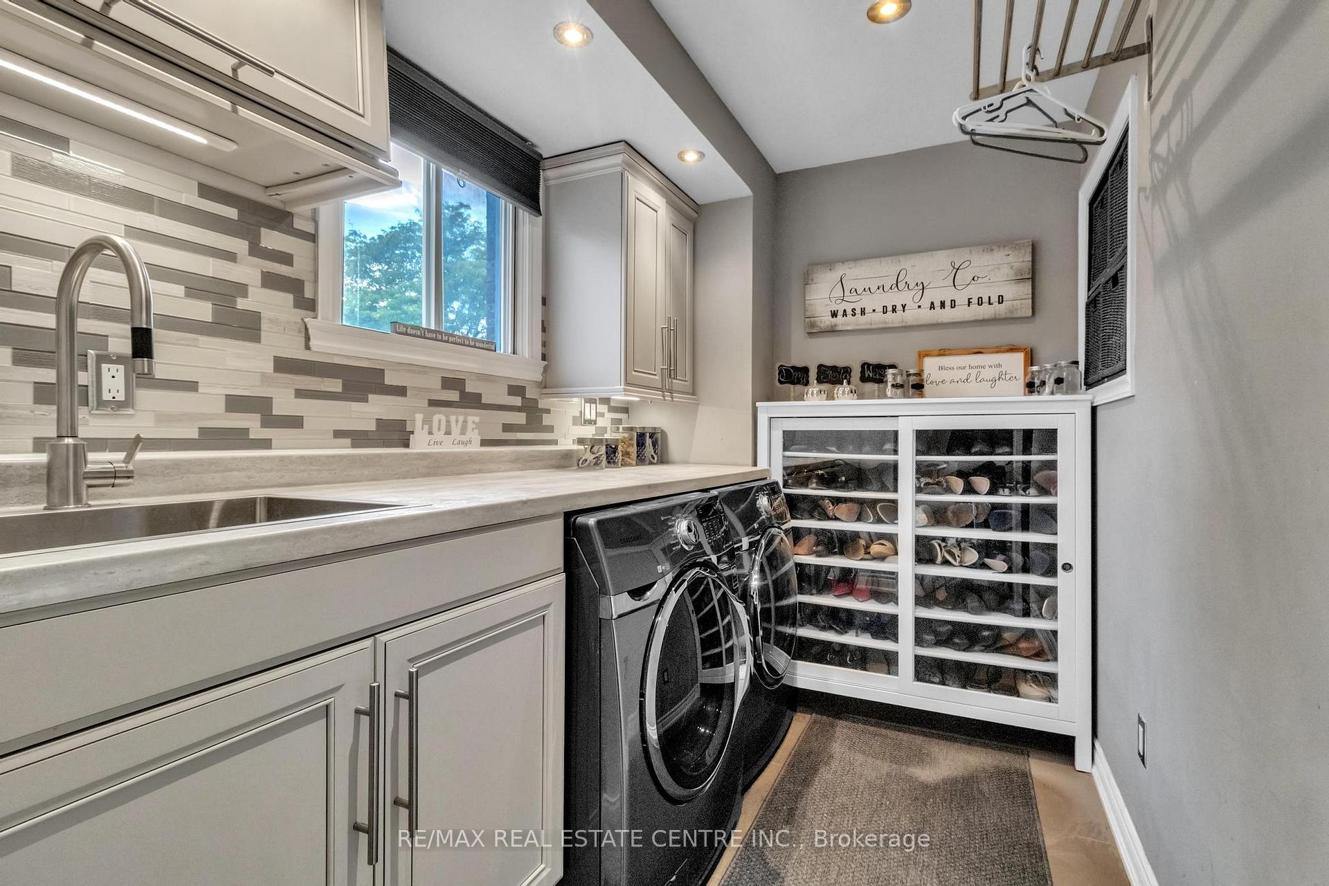 Photo 31 of 23 Oleander Crescent N, Brampton, Heart Lake East — HOMEH