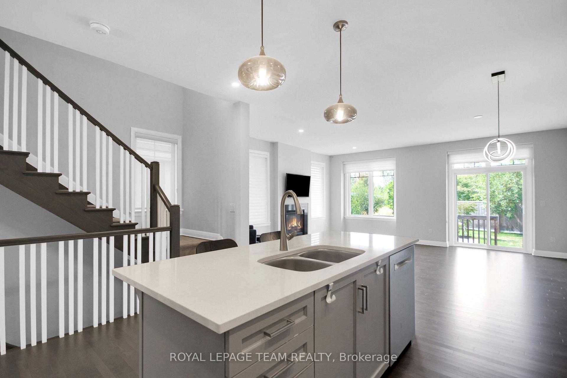 Photo 7 of 307 Kilspindie Ridge, Ottawa, Barrhaven - Stonebridge — HOMEH