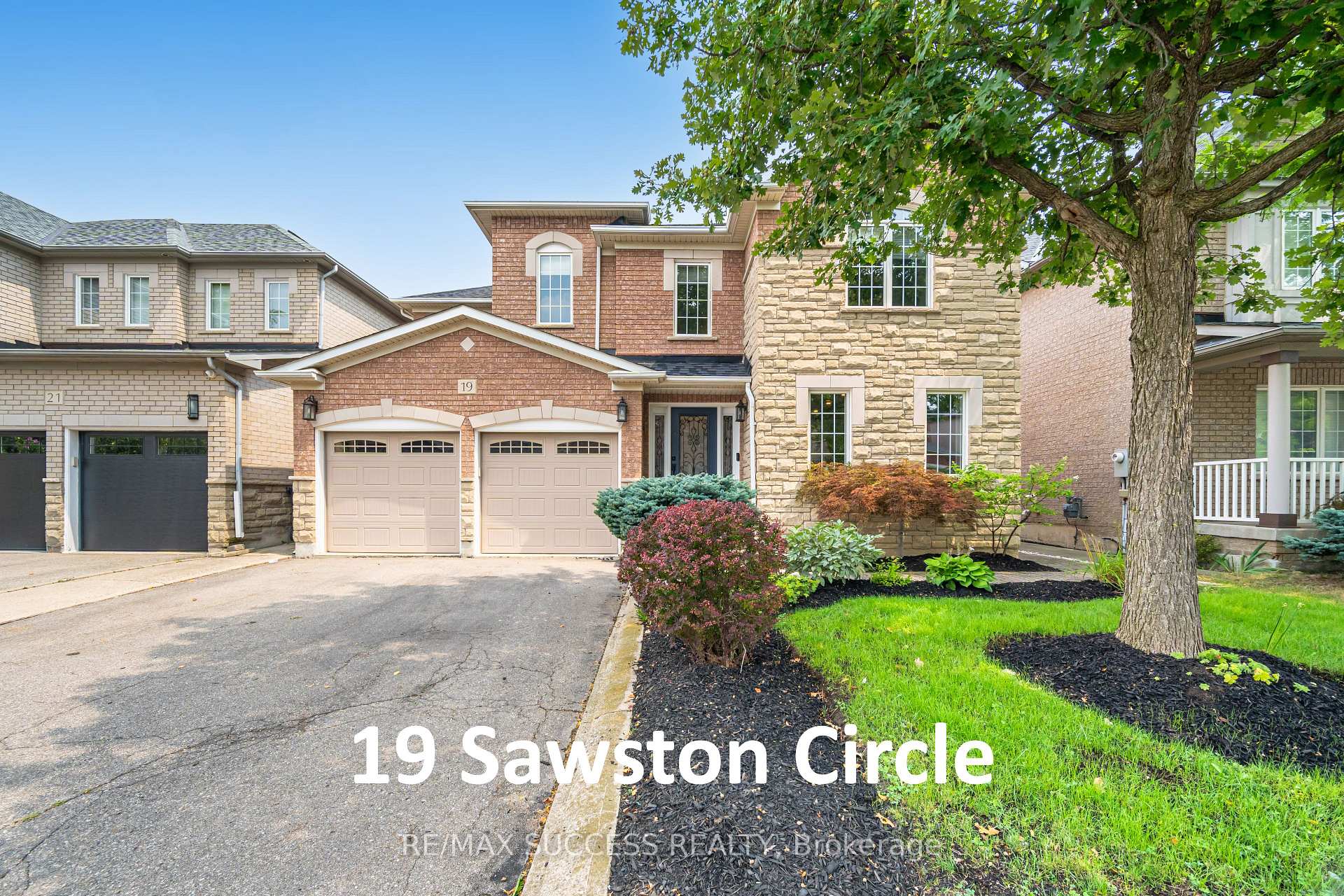 Photo 2 of 19 Sawston Circle, Brampton, Fletcher's Meadow — HOMEH