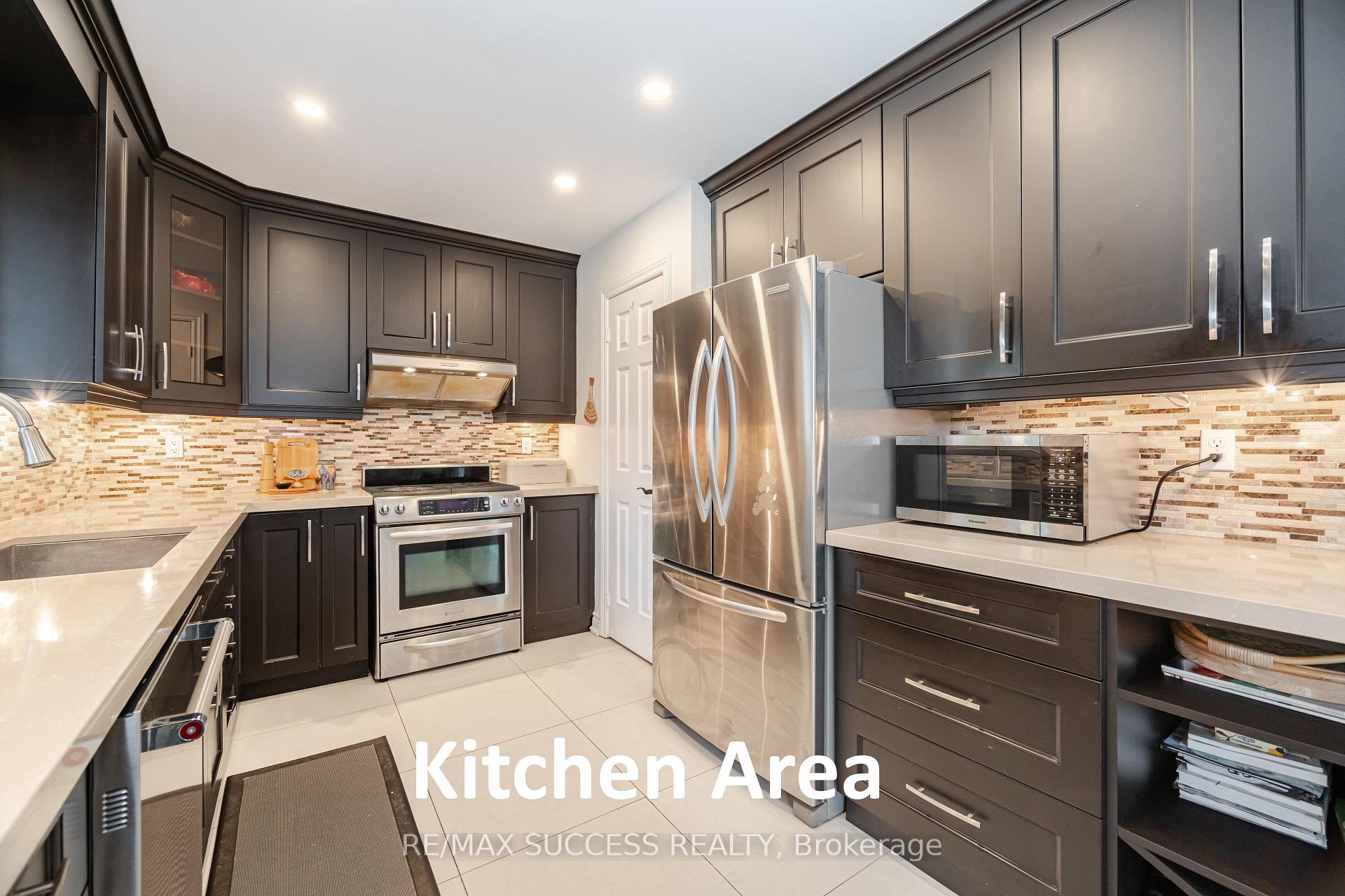 Photo 11 of 19 Sawston Circle, Brampton, Fletcher's Meadow — HOMEH