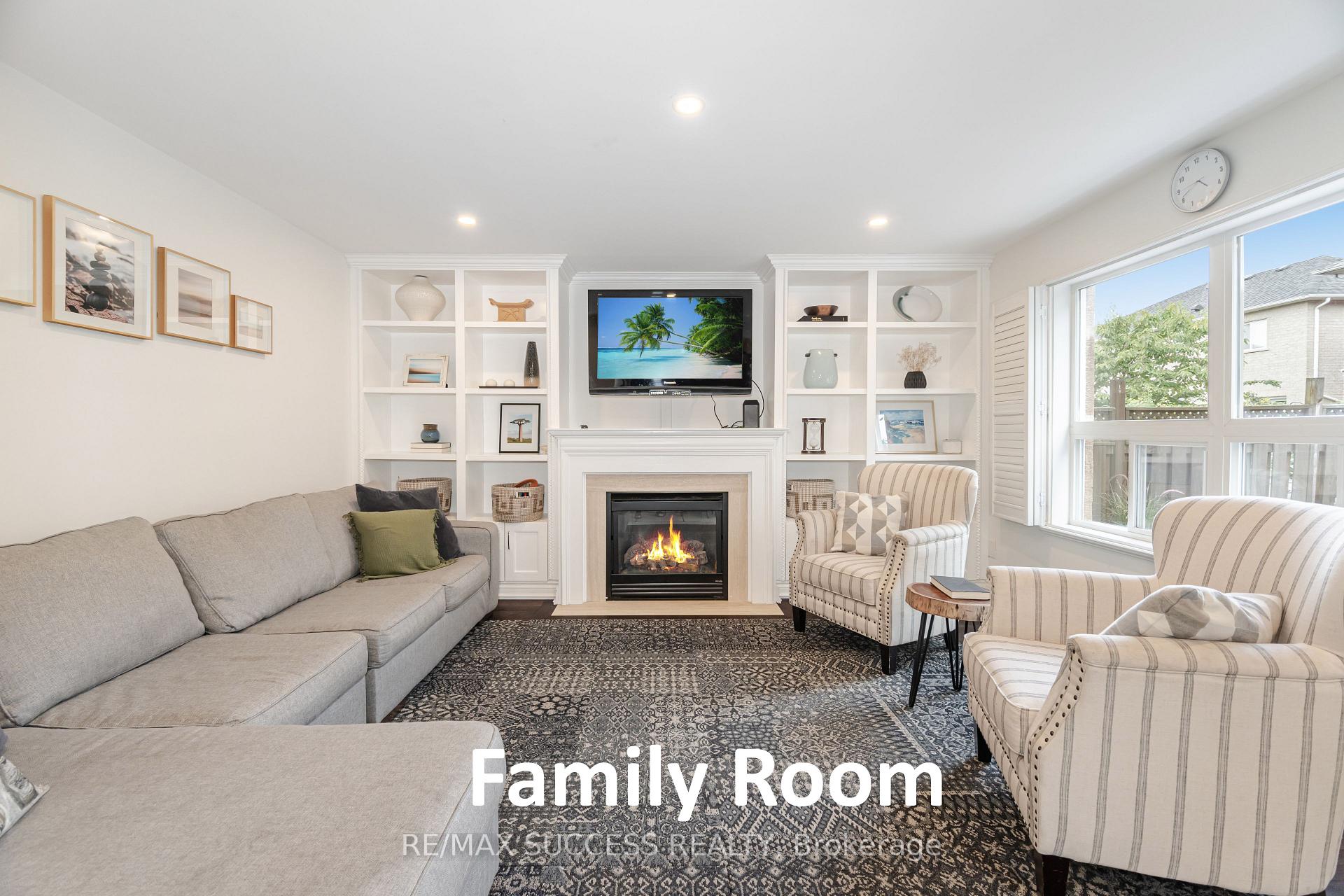 Photo 17 of 19 Sawston Circle, Brampton, Fletcher's Meadow — HOMEH
