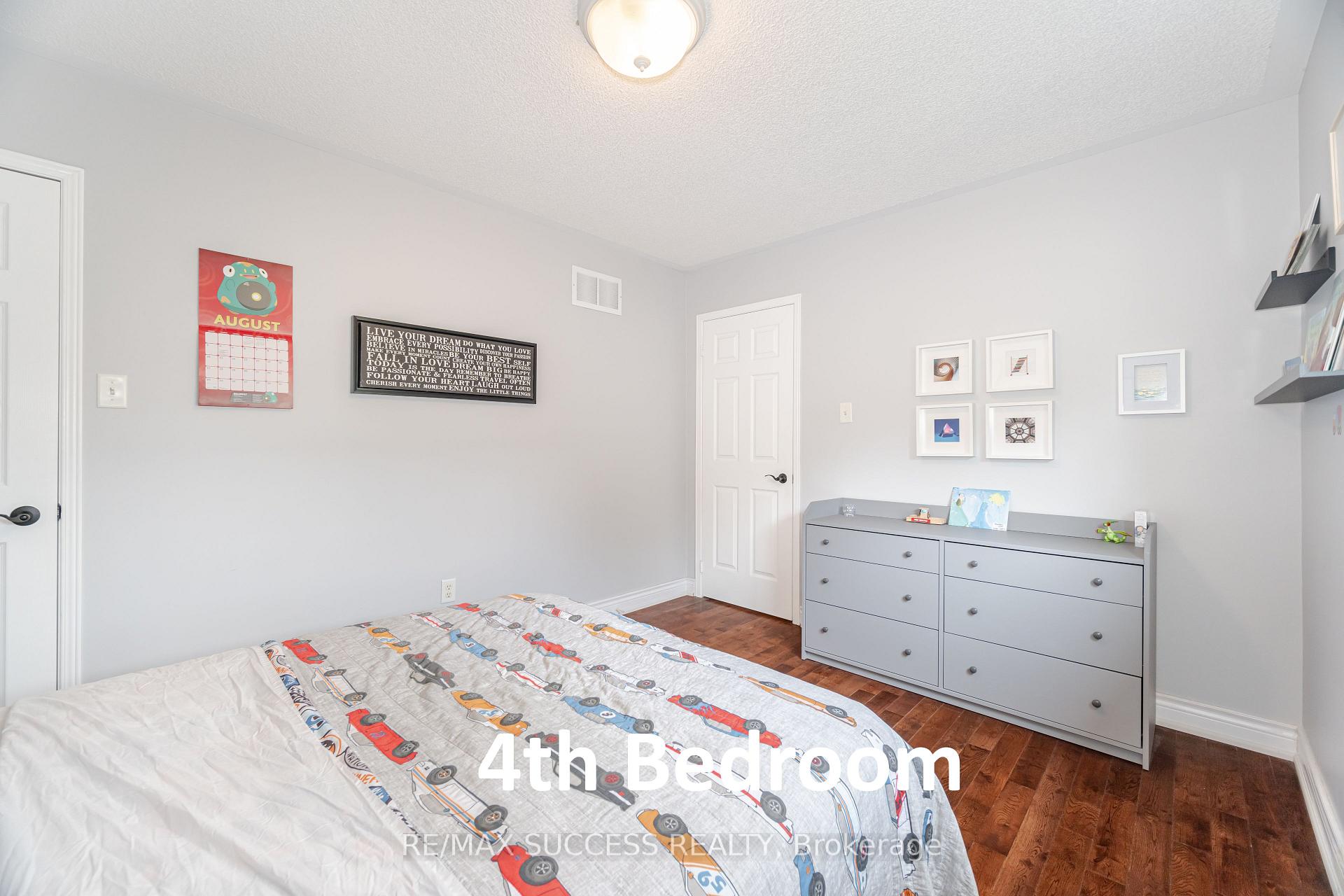 Photo 34 of 19 Sawston Circle, Brampton, Fletcher's Meadow — HOMEH