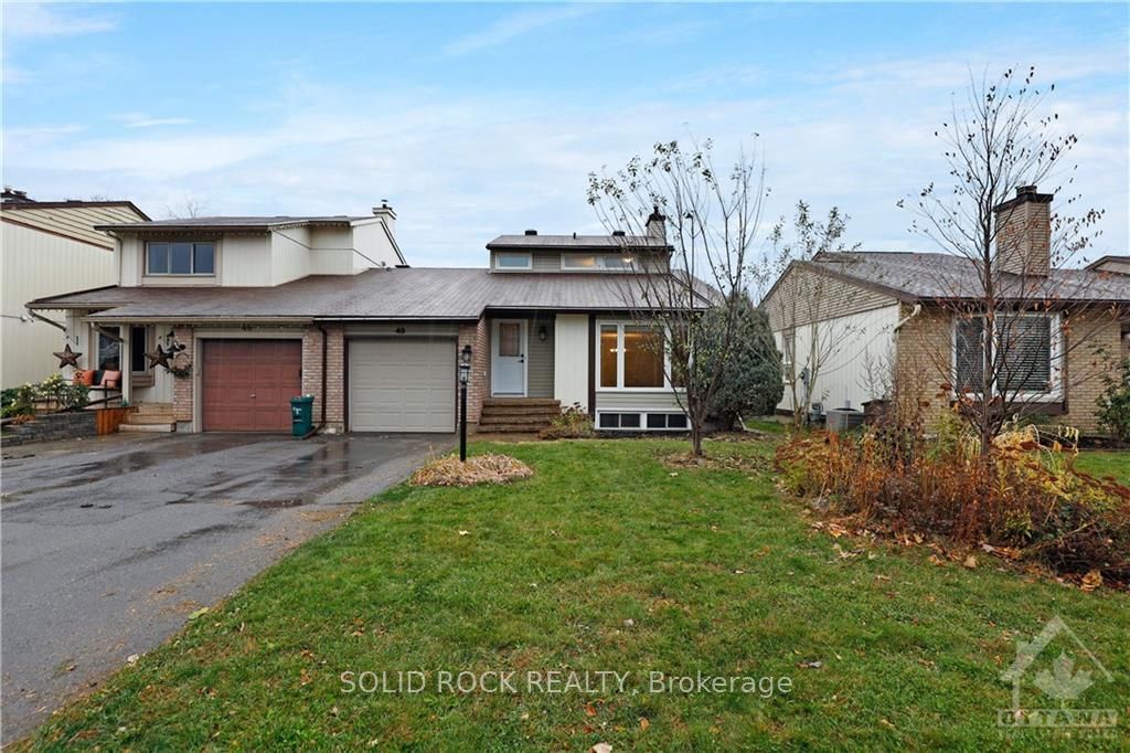 Photo 1 of 48 Burnetts Grove Circle, Ottawa, Barrhaven - Pheasant Run — HOMEH