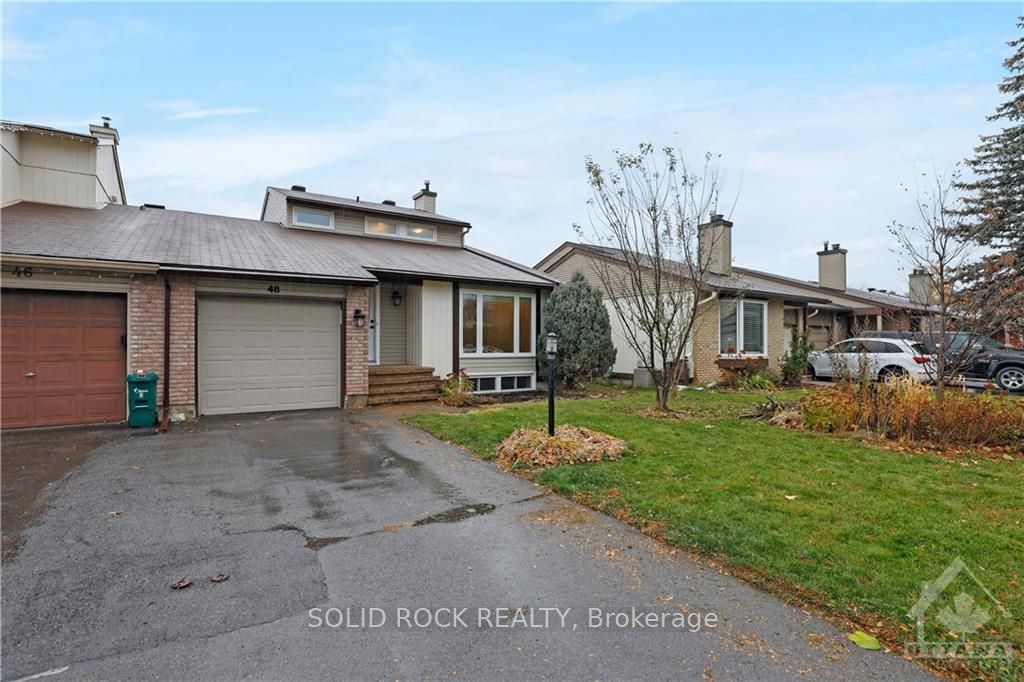 Photo 2 of 48 Burnetts Grove Circle, Ottawa, Barrhaven - Pheasant Run — HOMEH