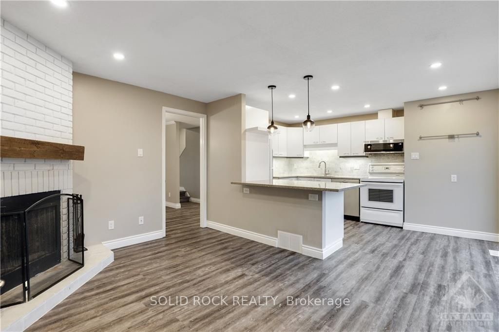 Photo 15 of 48 Burnetts Grove Circle, Ottawa, Barrhaven - Pheasant Run — HOMEH