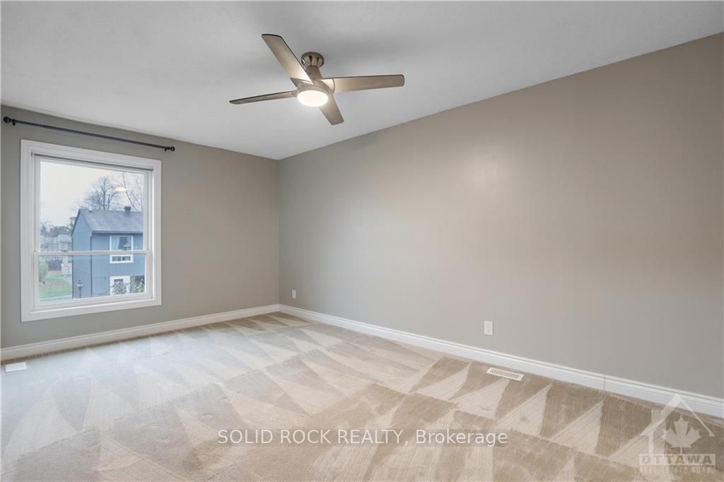 Photo 19 of 48 Burnetts Grove Circle, Ottawa, Barrhaven - Pheasant Run — HOMEH