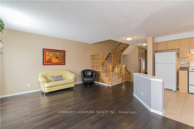 Photo 2 of 22 Bilbrough Street, Aurora, Bayview Northeast — HOMEH