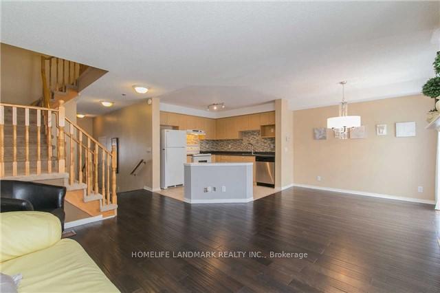 Photo 3 of 22 Bilbrough Street, Aurora, Bayview Northeast — HOMEH