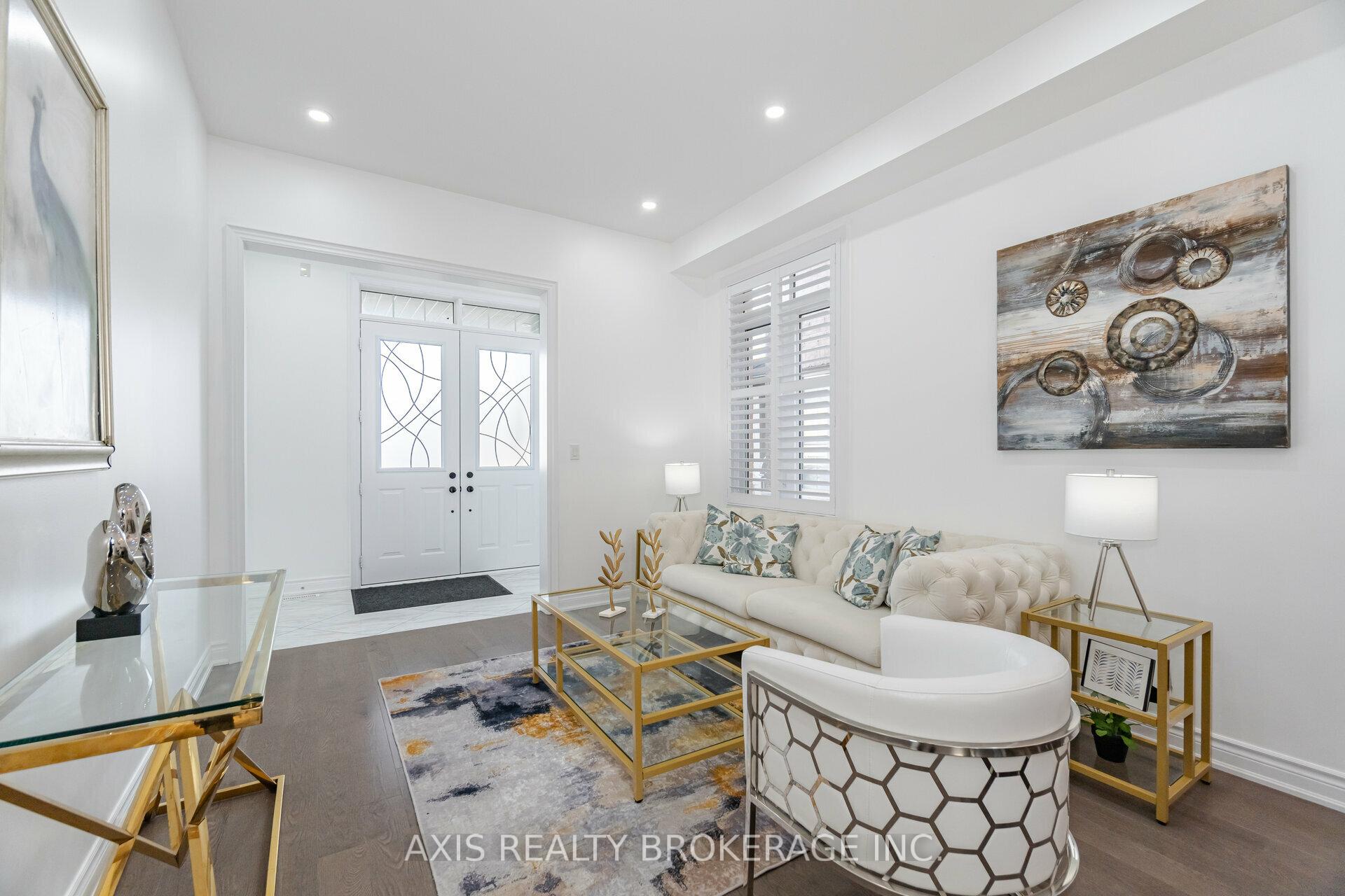 Photo 5 of 65 Bellefond Street, Vaughan, Kleinburg — HOMEH