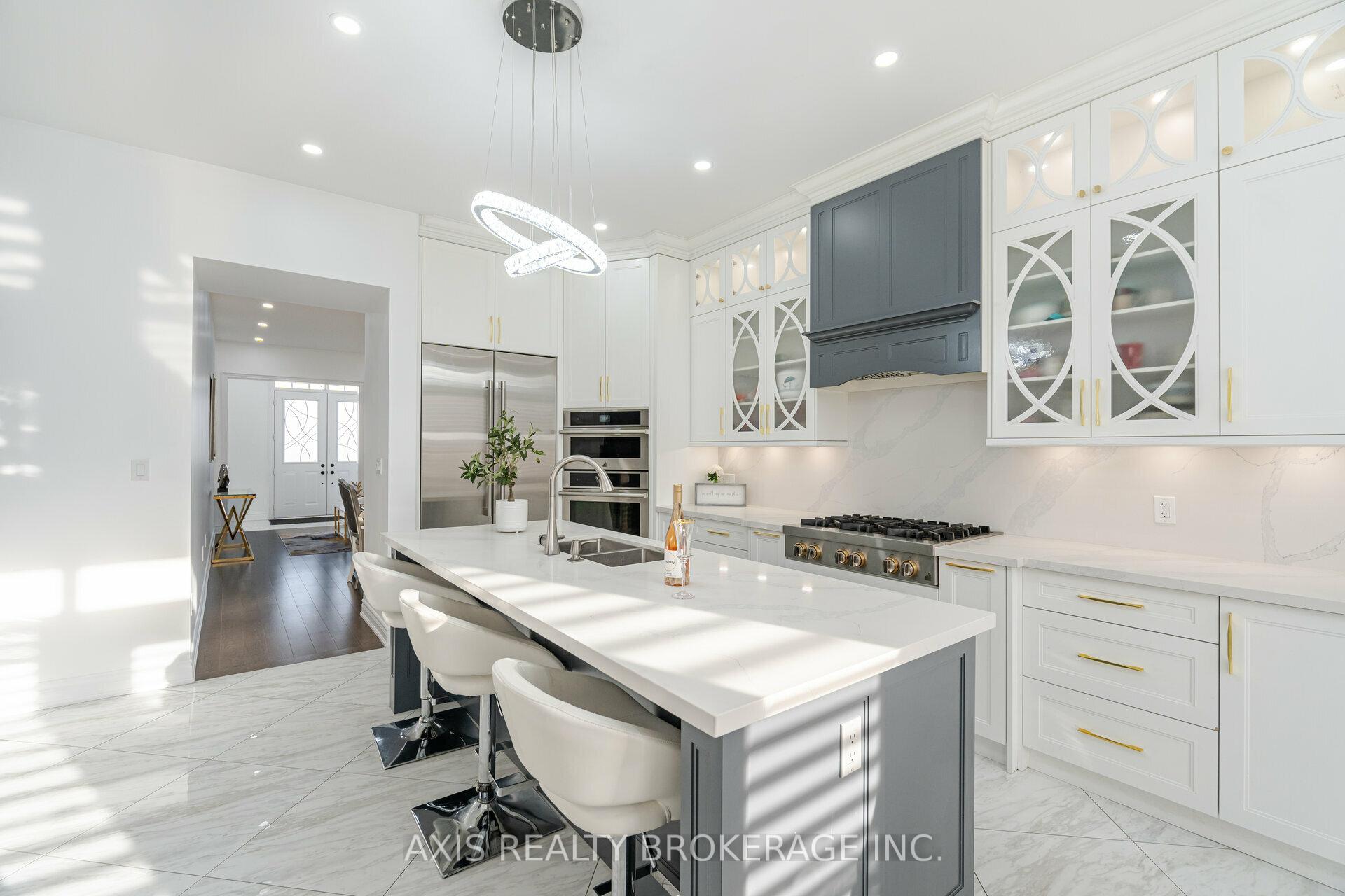 Photo 8 of 65 Bellefond Street, Vaughan, Kleinburg — HOMEH